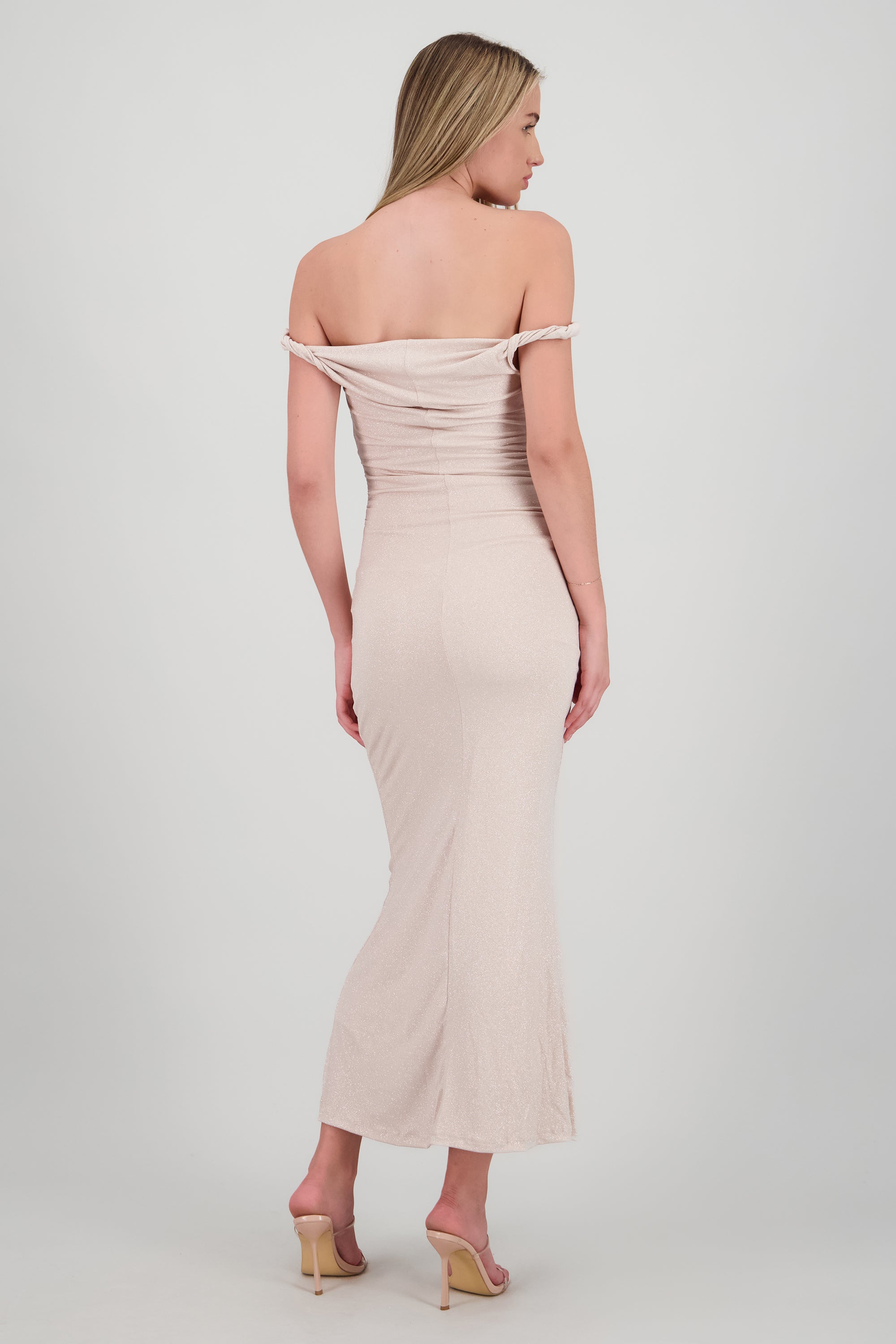 Vestido drapeado brillos CREMA