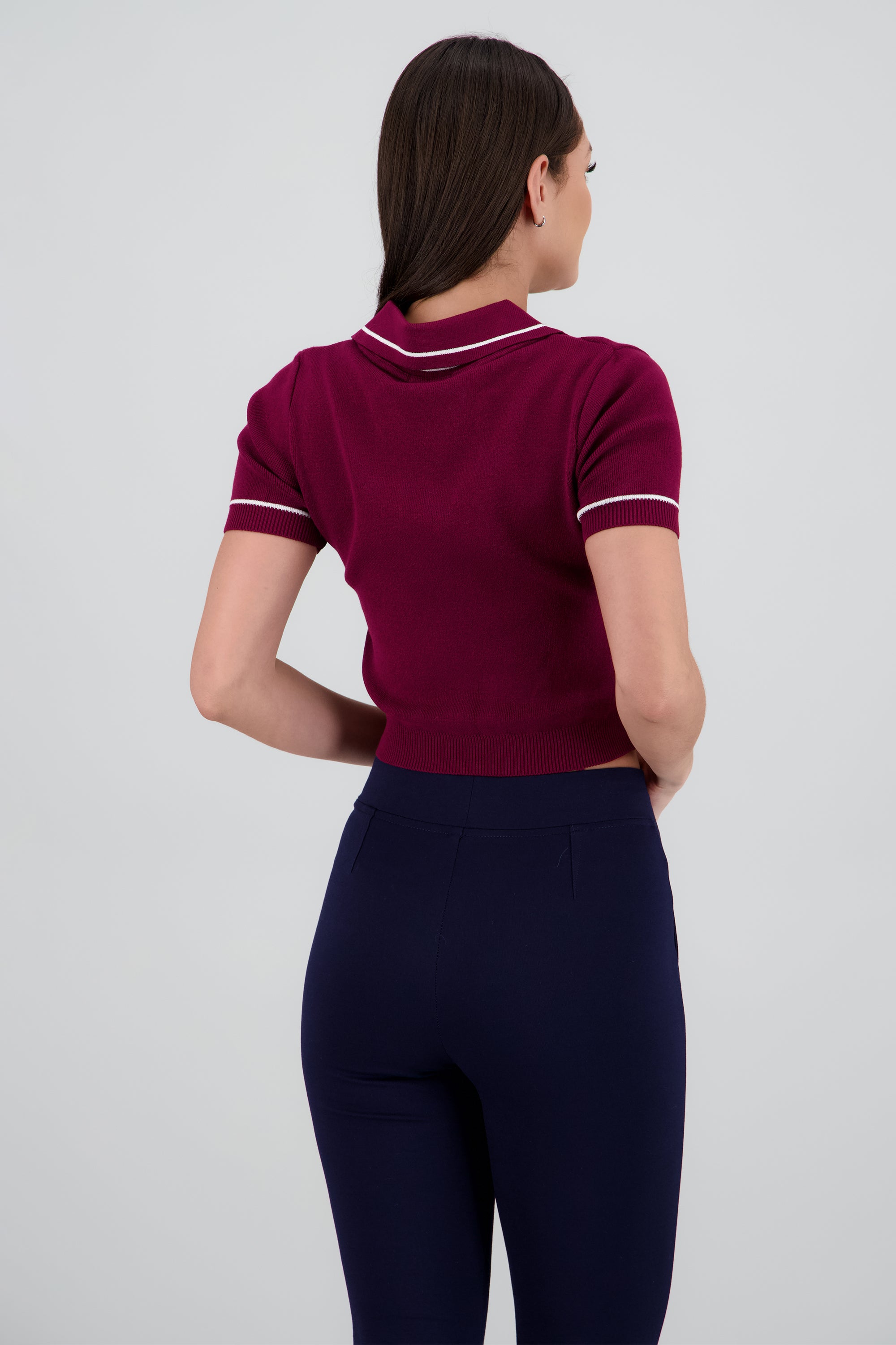 Top cuello camisero contraste VINO COMBO