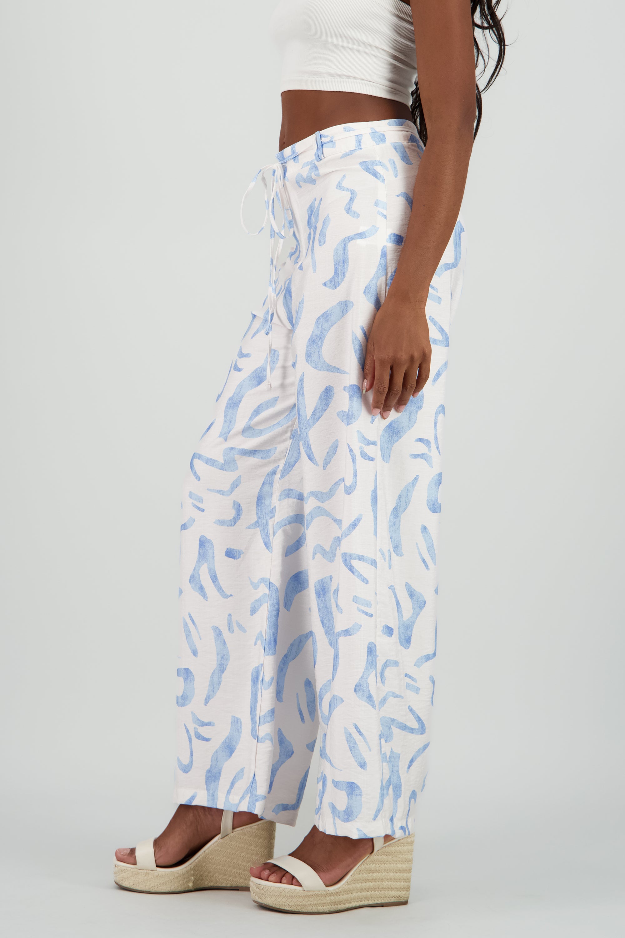 Pantalon estampado geometrico fluido AZUL COMBO
