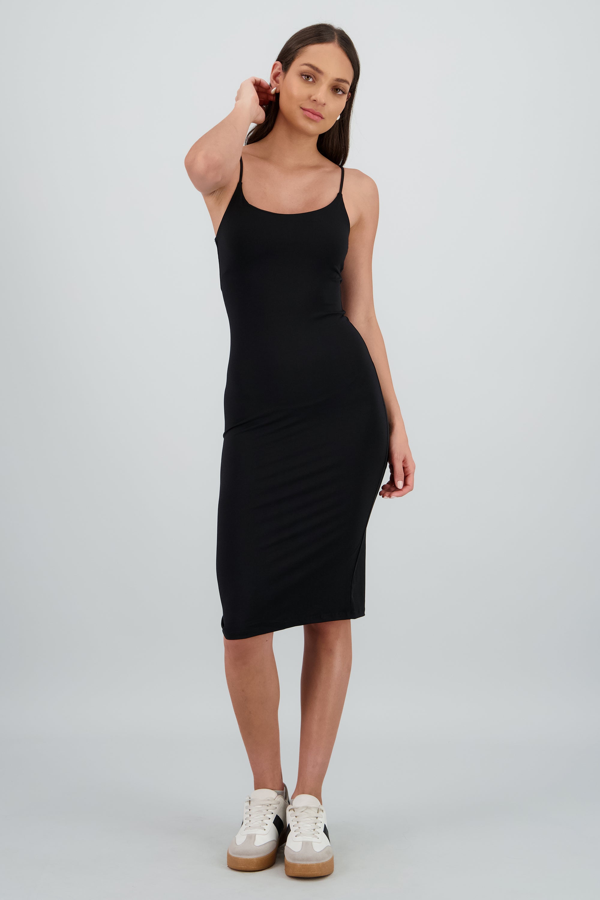 Vestido midi liso abertura espalda NEGRO