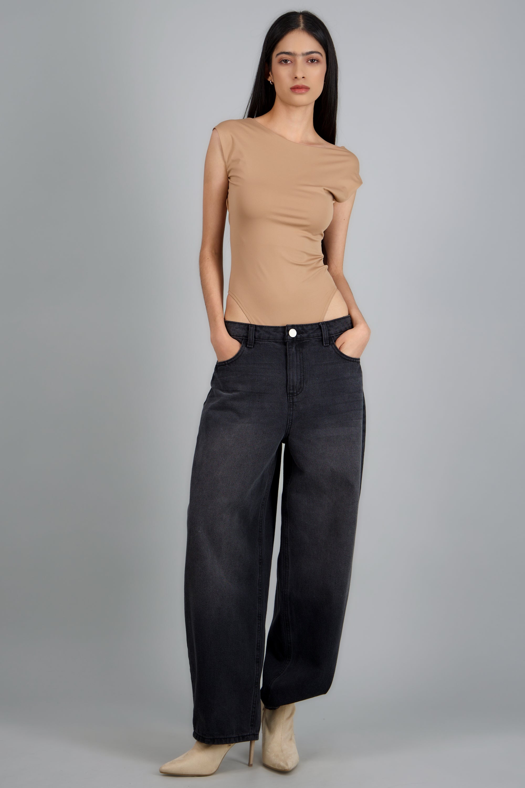 Bodysuit liso escote redondo TAUPE