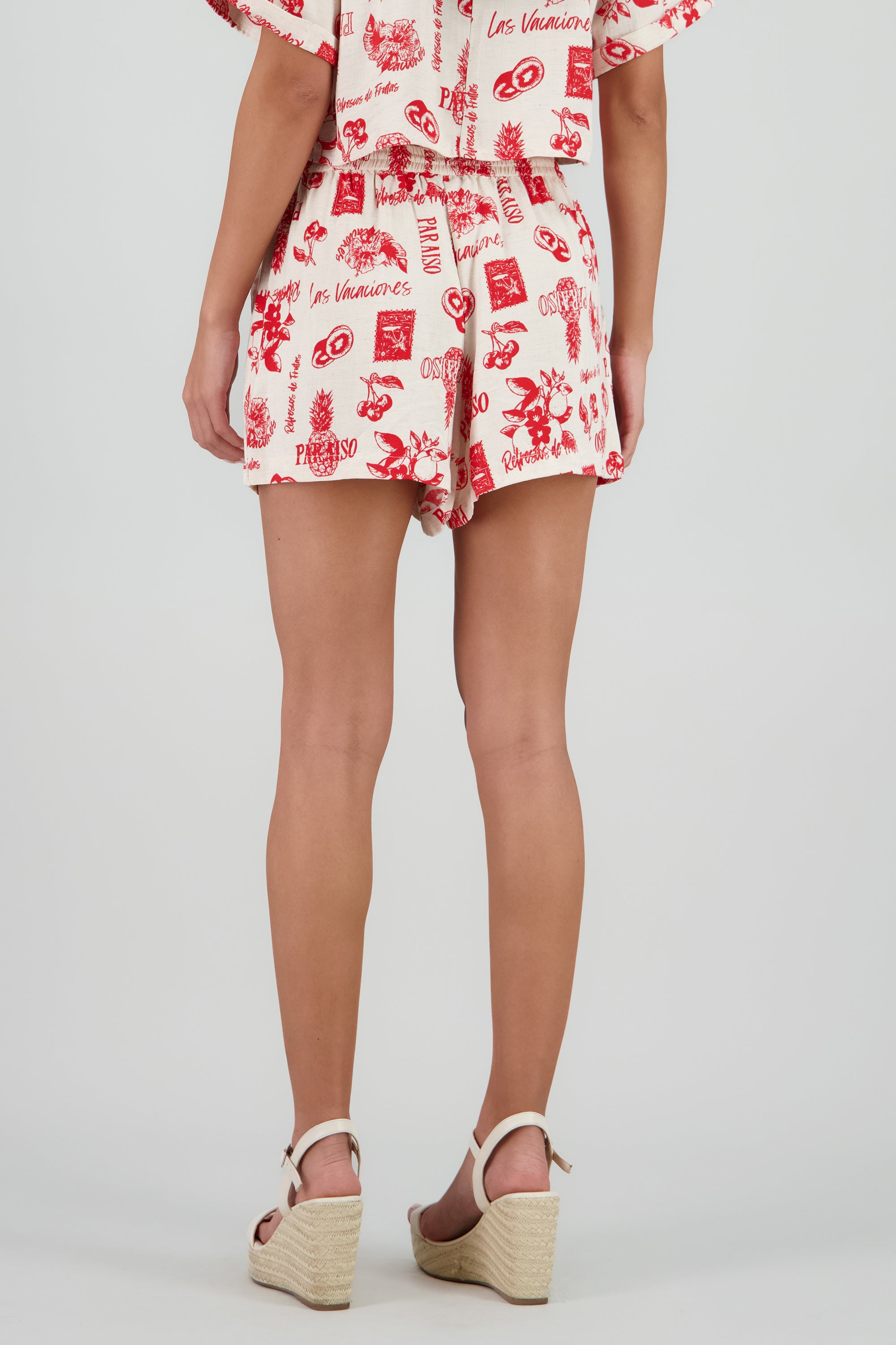 Short corto estampado frutas ROJO COMBO