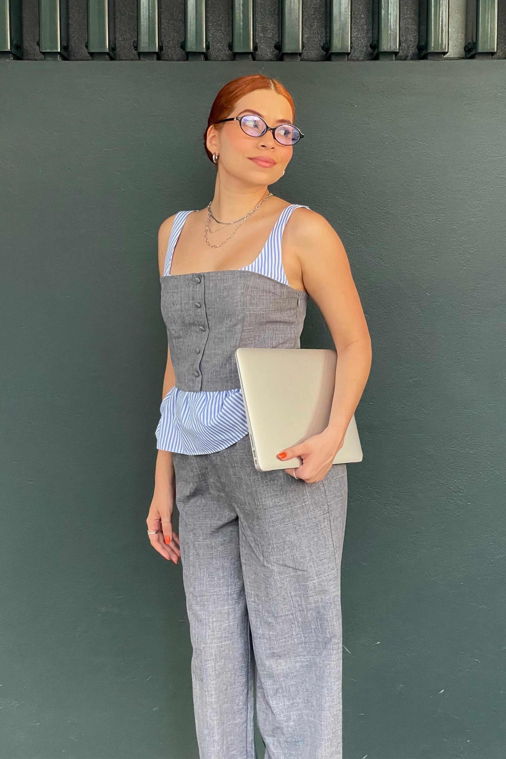Blusa combinada de tirantes con botones GRIS COMBO