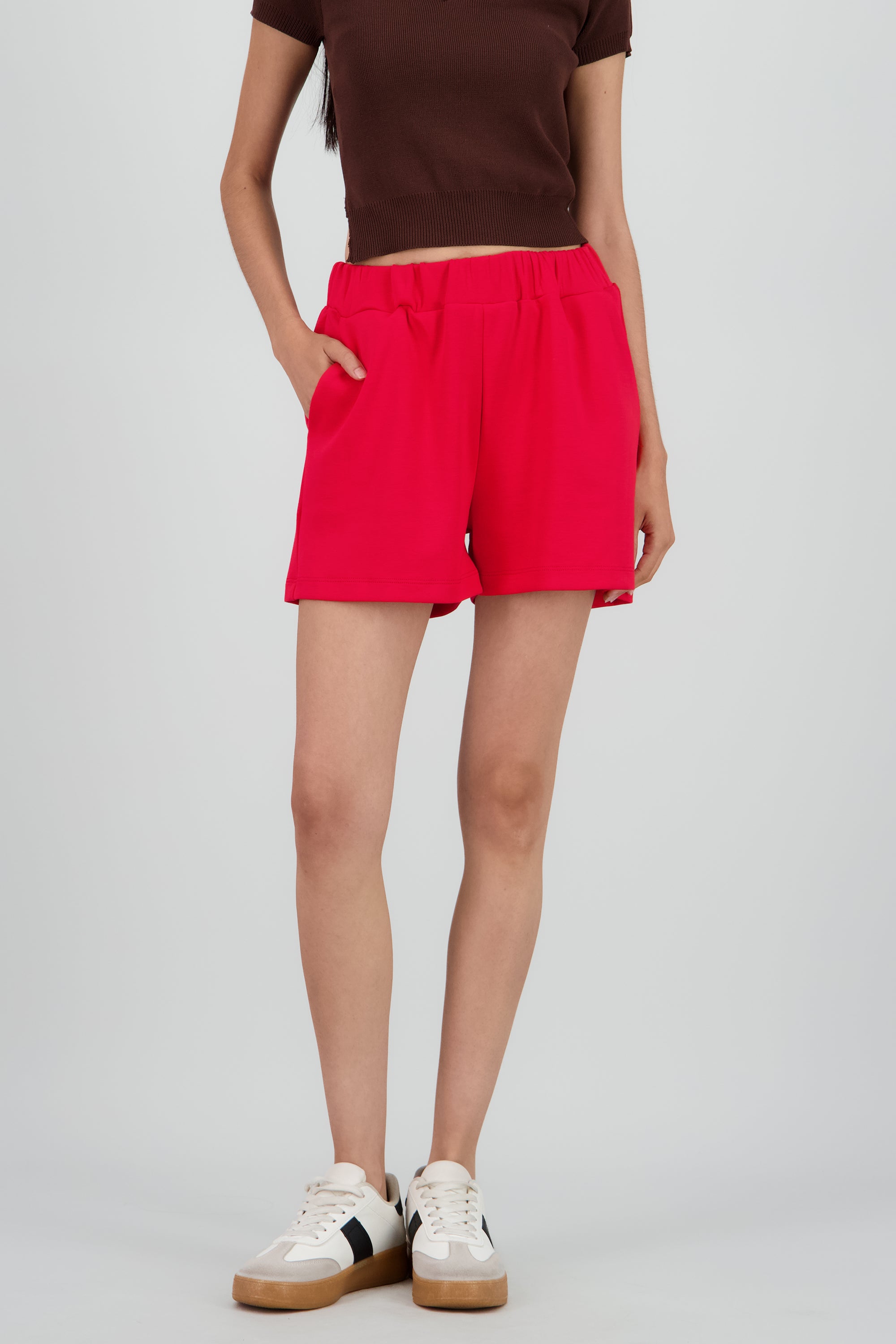 Short con bolsas ROJO