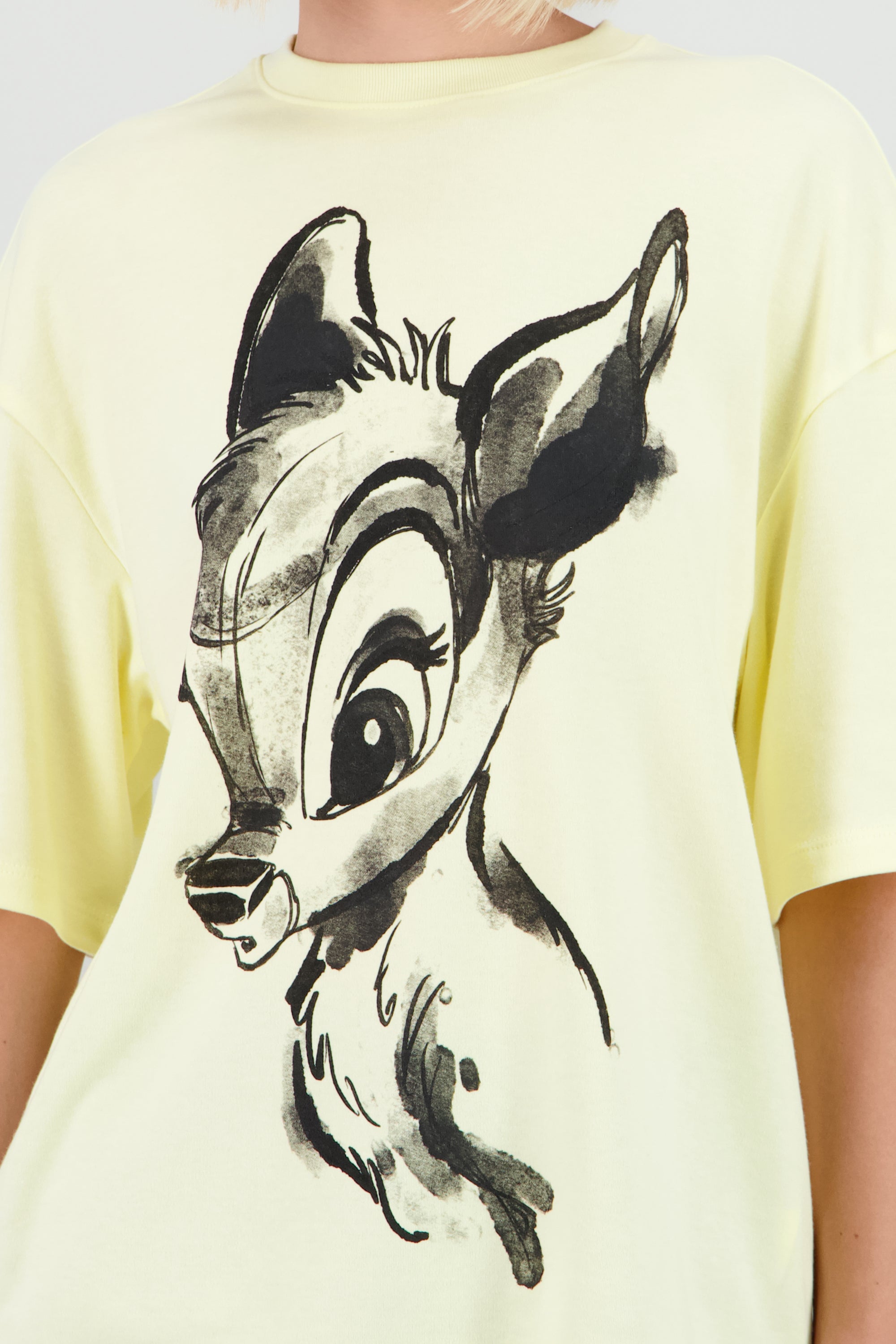 Playera over Bambi trazo AMARILLO PASTEL