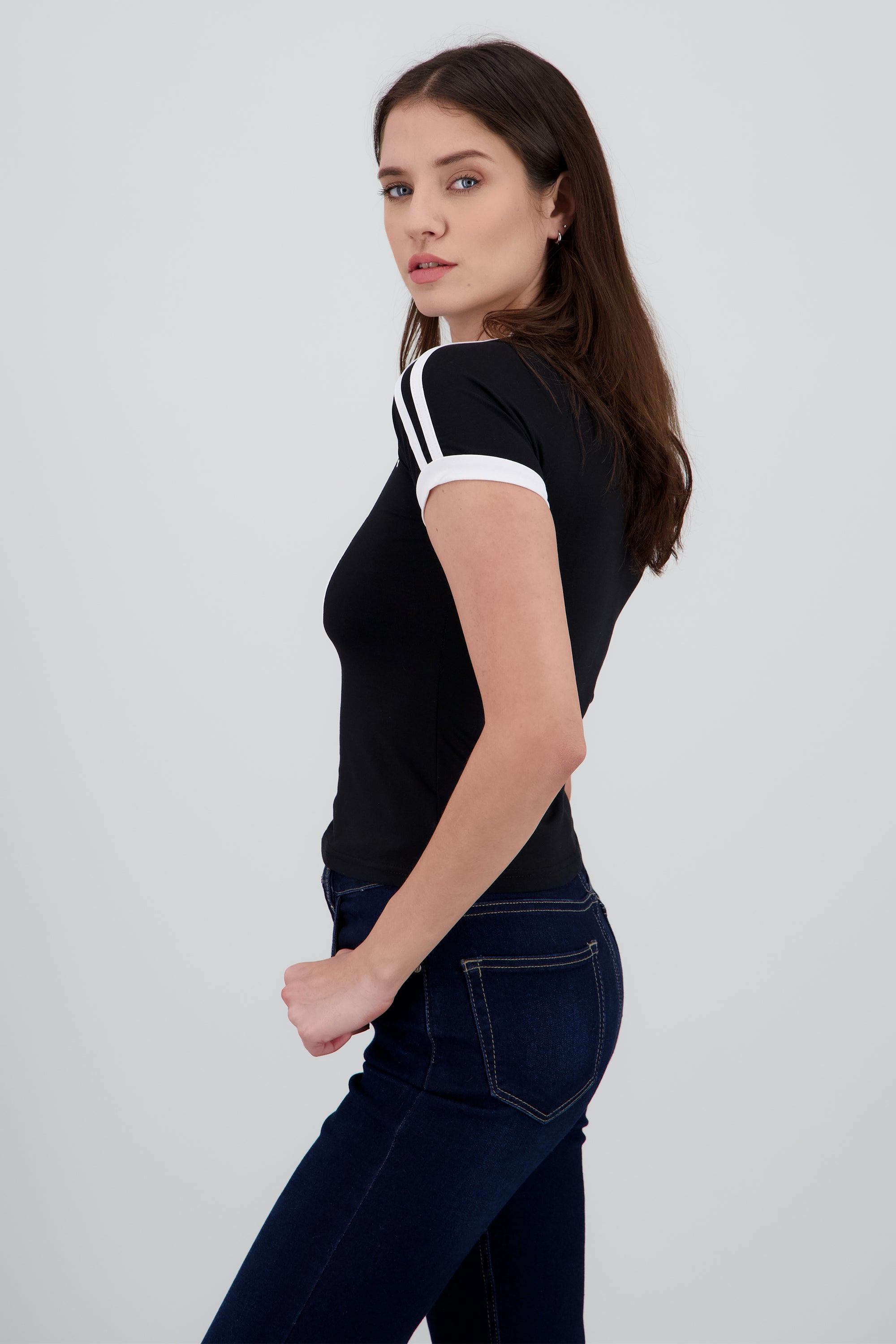 Playera deportiva 95 NEGRO COMBO