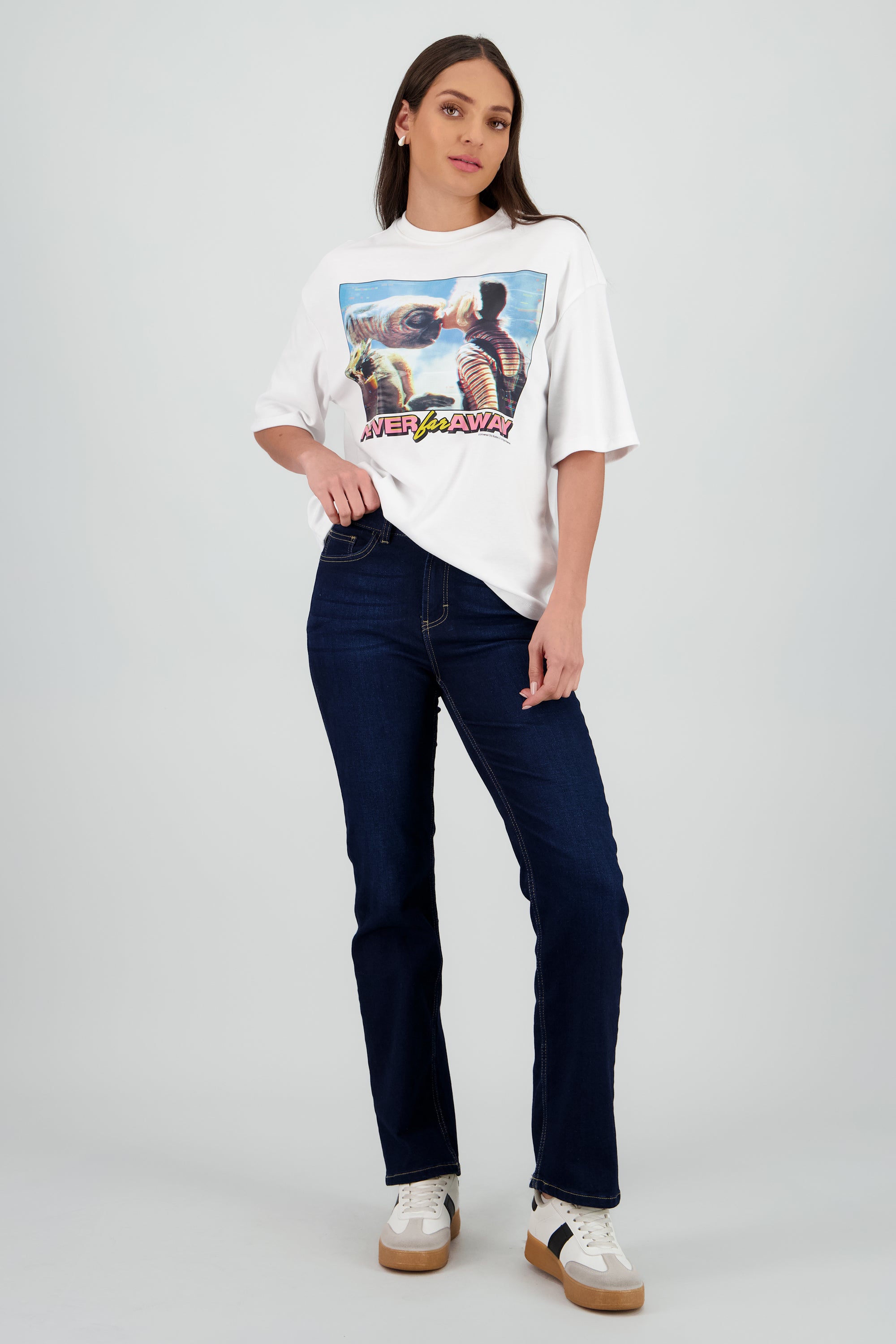 Playera oversized E.T. BLANCO