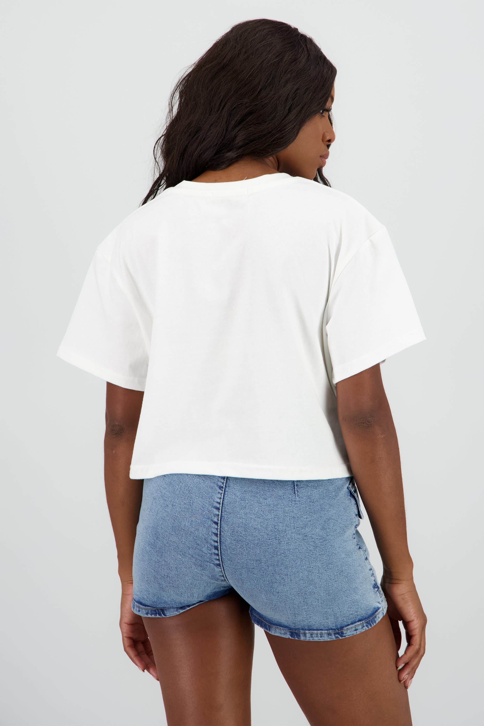 Playera manga corta estampado flor BLANCO