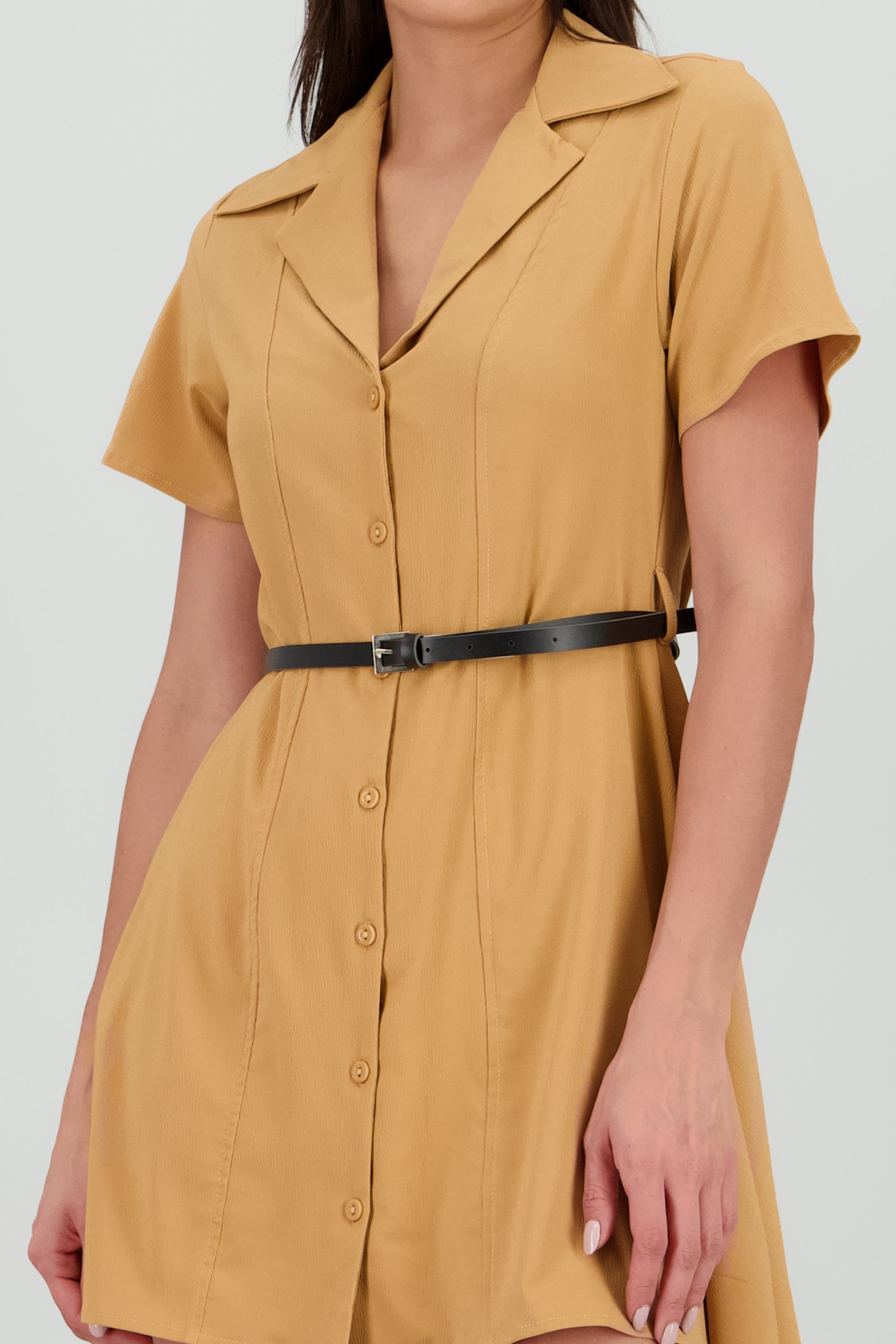 Vestido mini cuello camisero cinturon CAMELLO