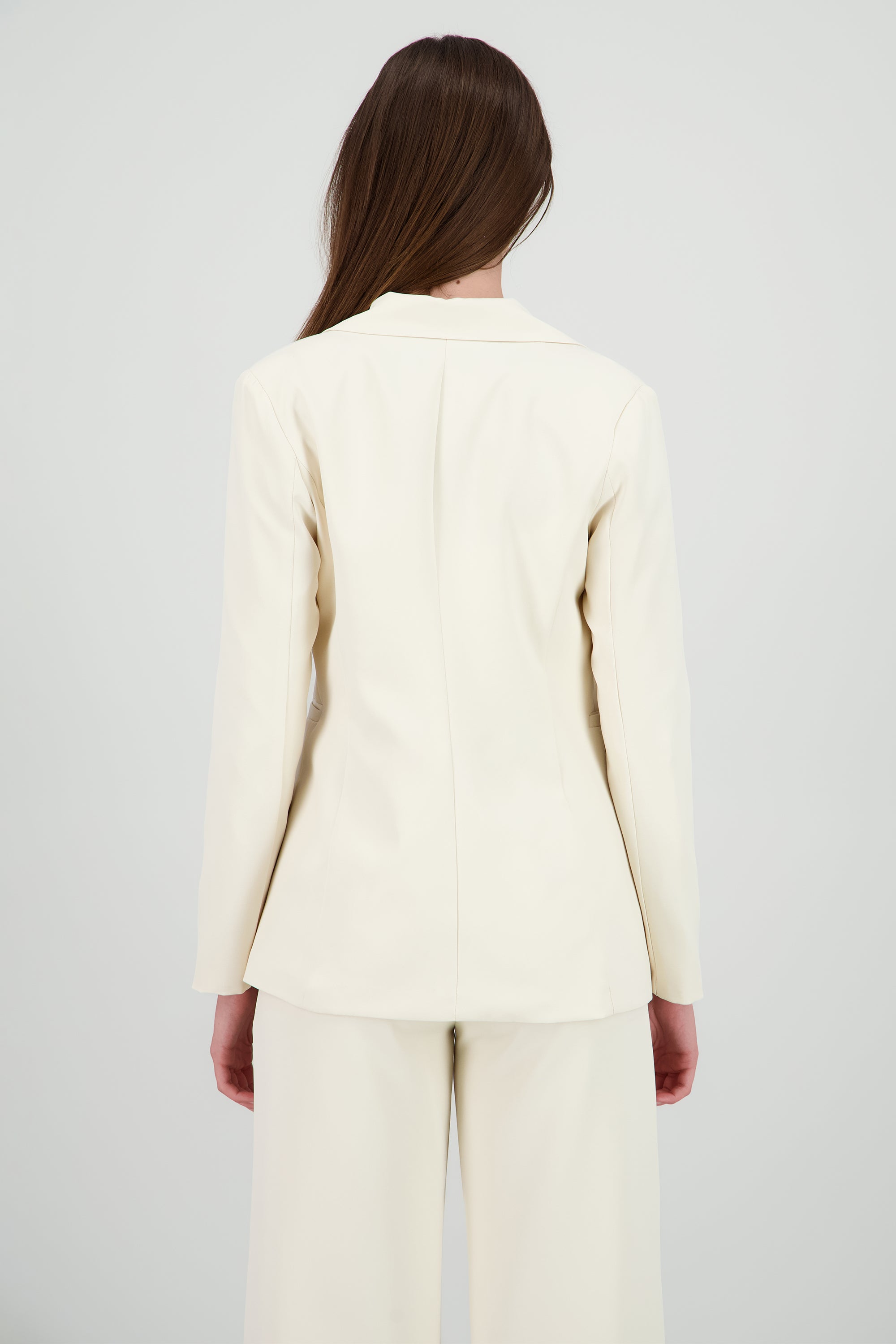 Blazer estructurado botón CREMA