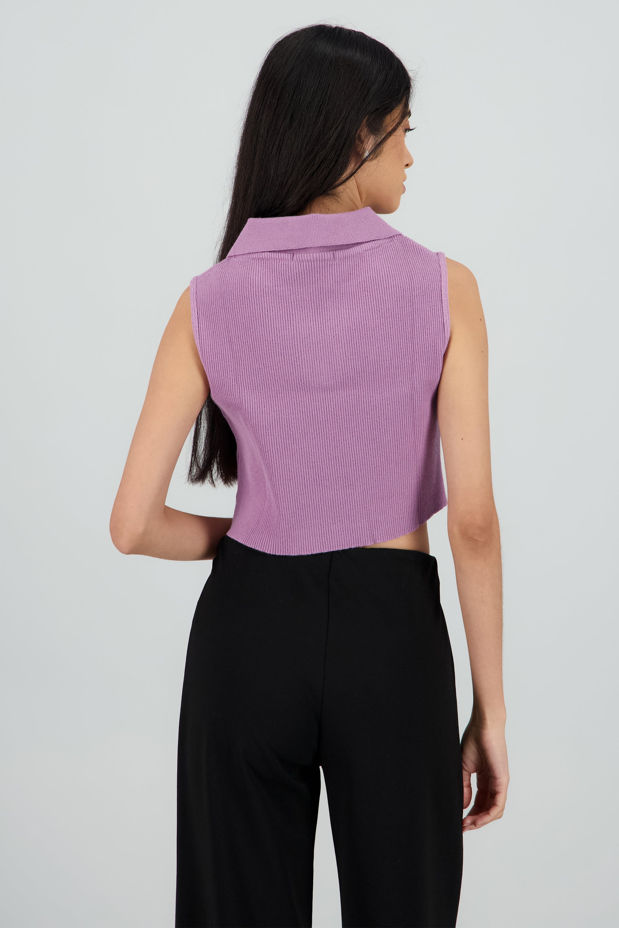 Top crop liso cuello polo LILA