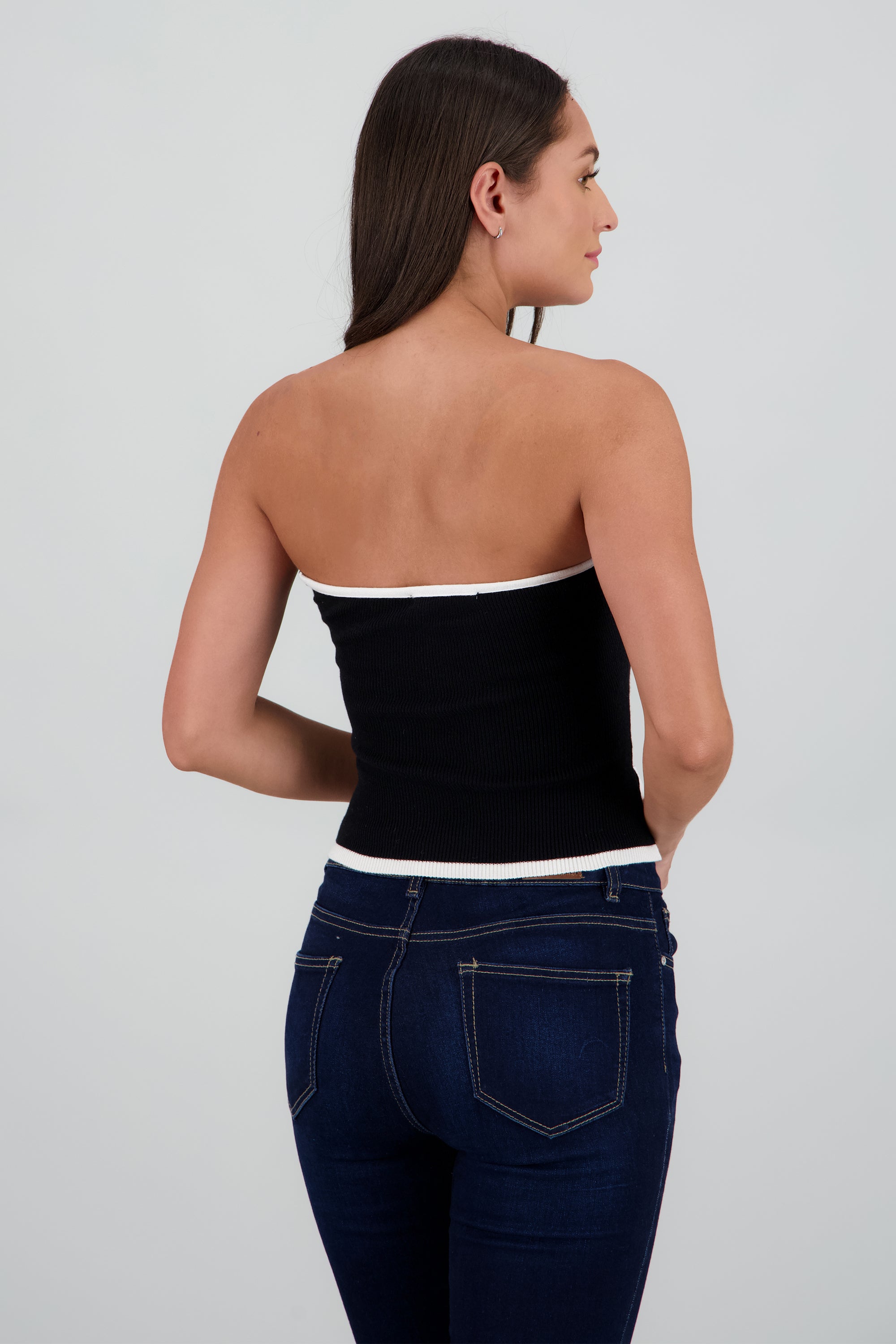 Top strapless detalle moño contraste NEGRO