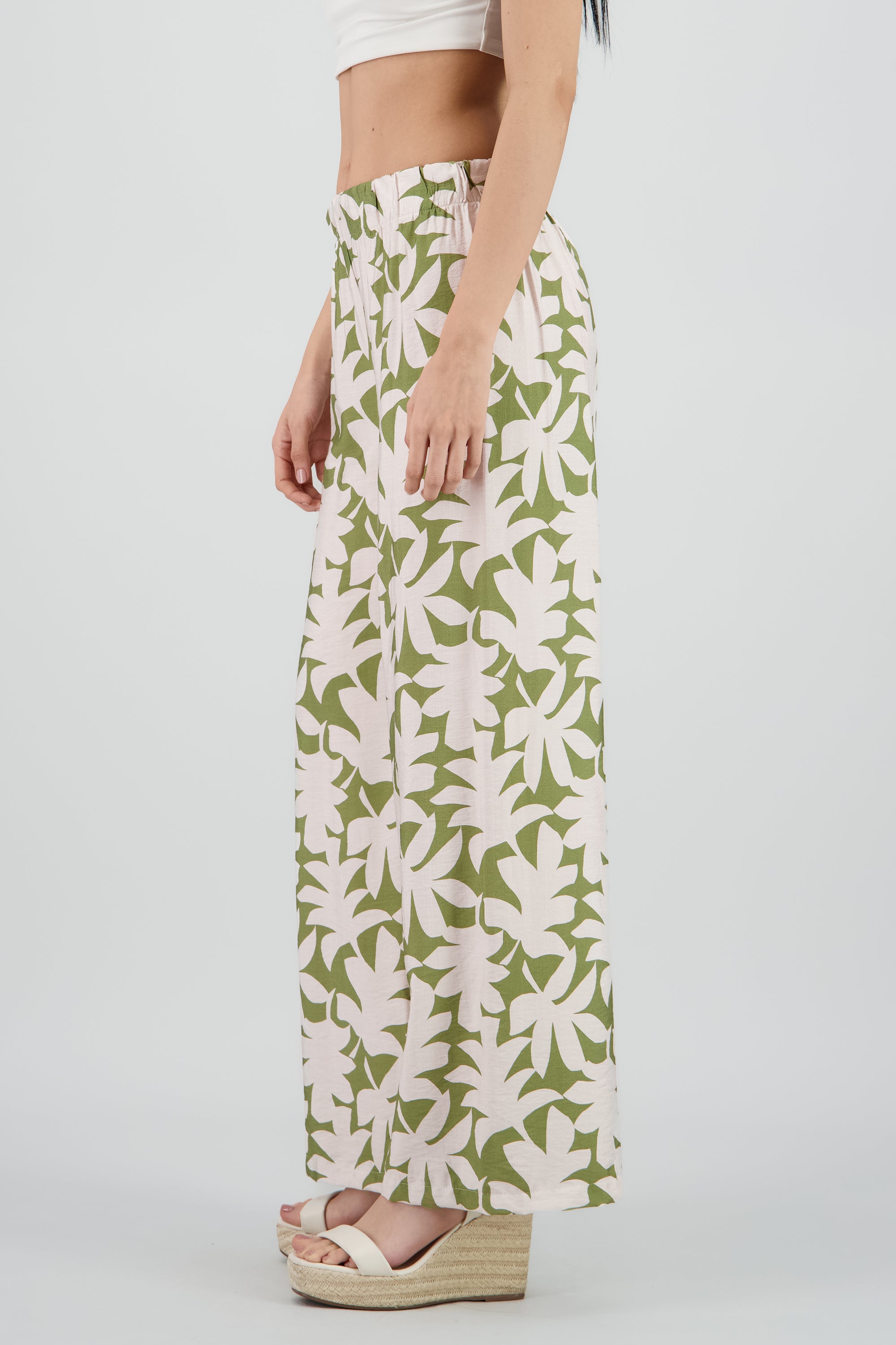 Pantalon amplio estampado flores VERDE COMBO