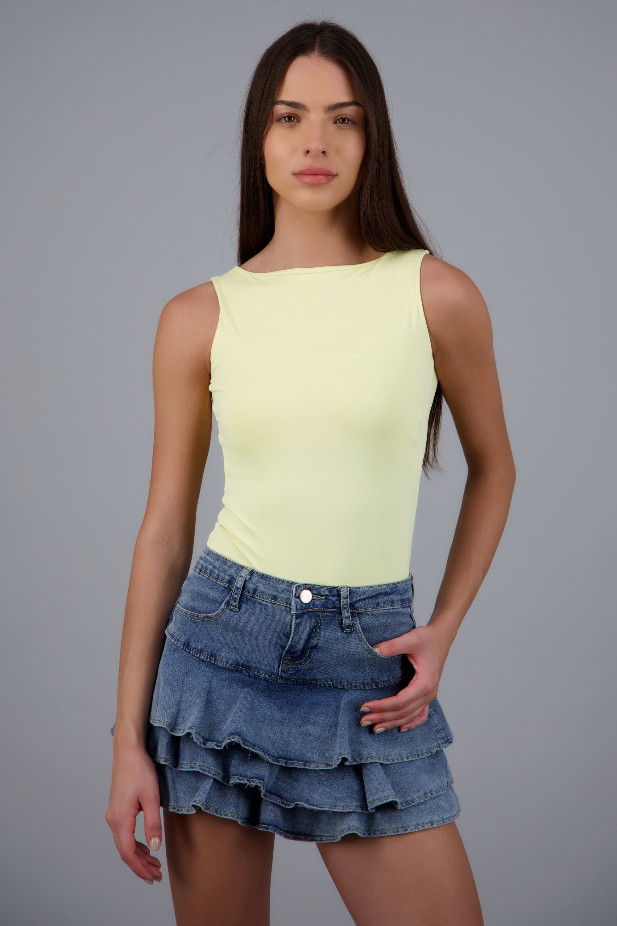 Body liso sin mangas AMARILLO PASTEL