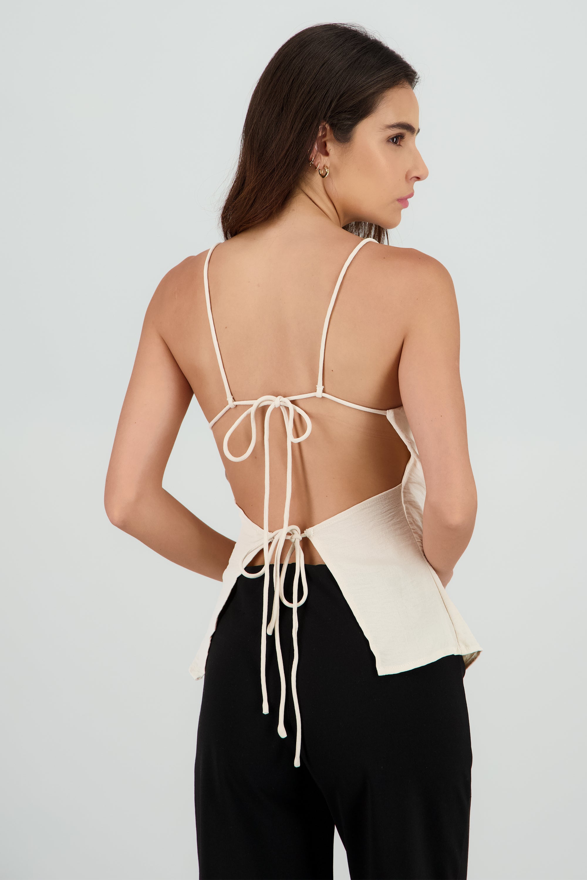 Top liso espalda abierta BEIGE