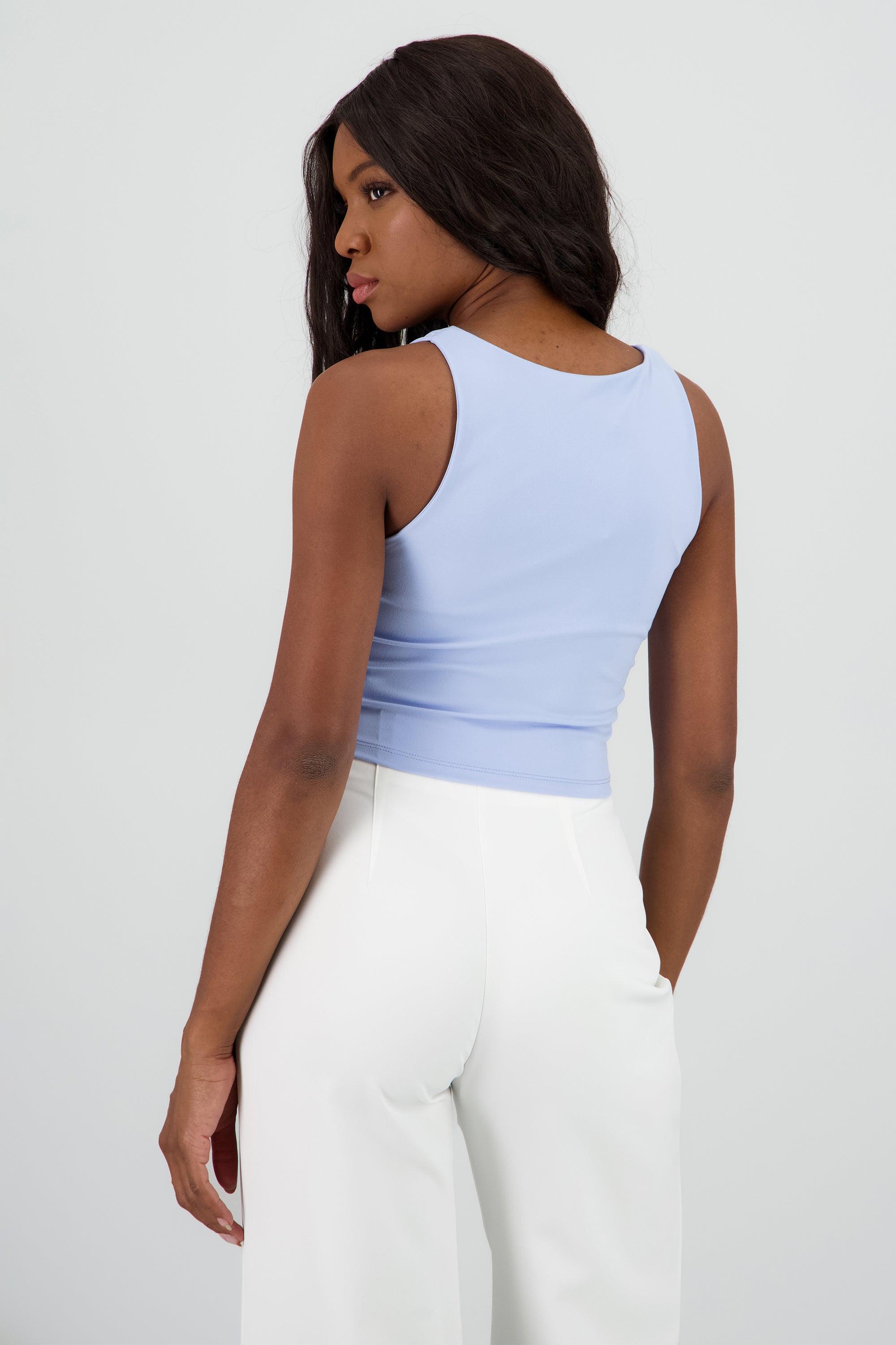 Top escote v tirantes AZUL PASTEL