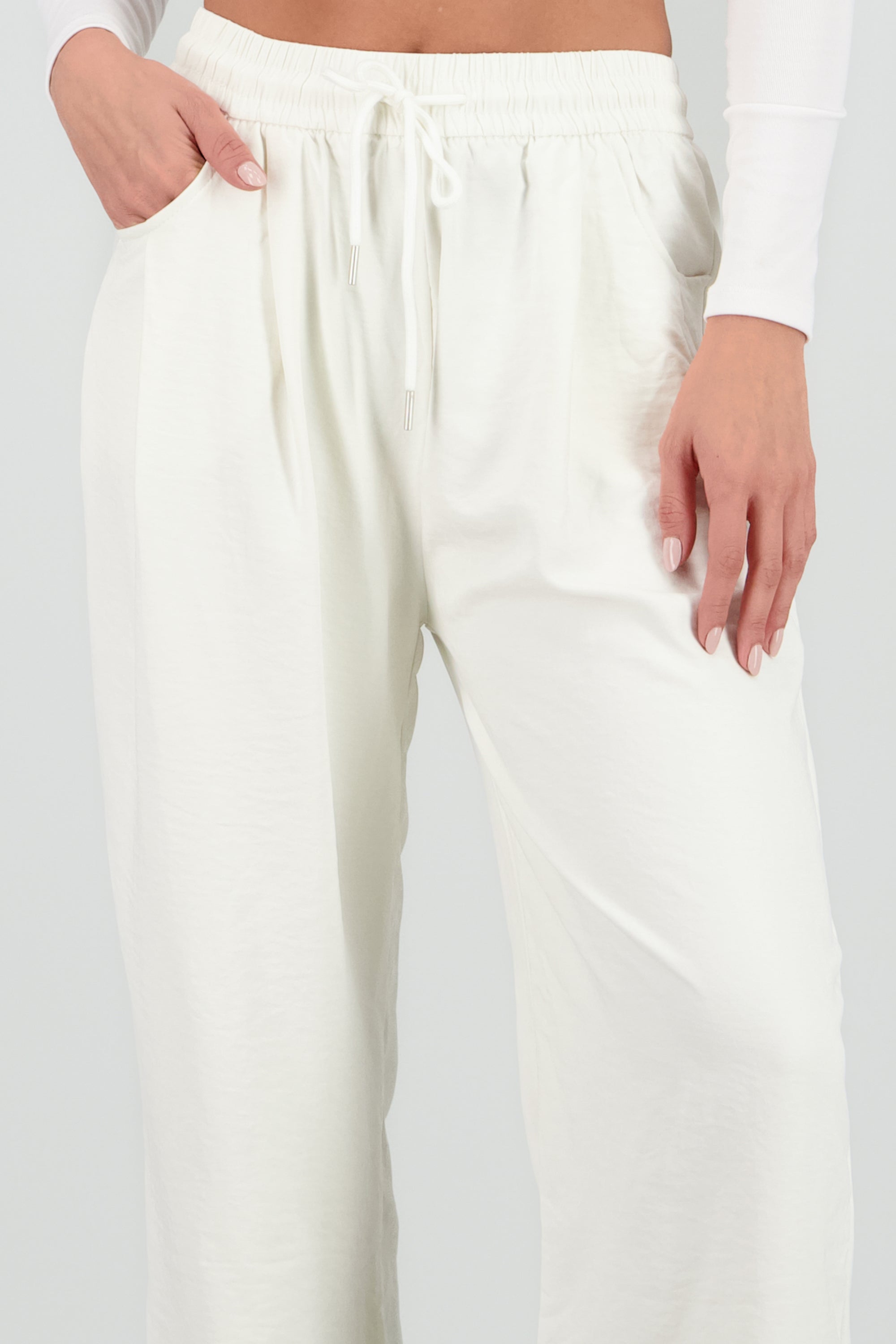 Pantalon jareta con bolsas CREMA