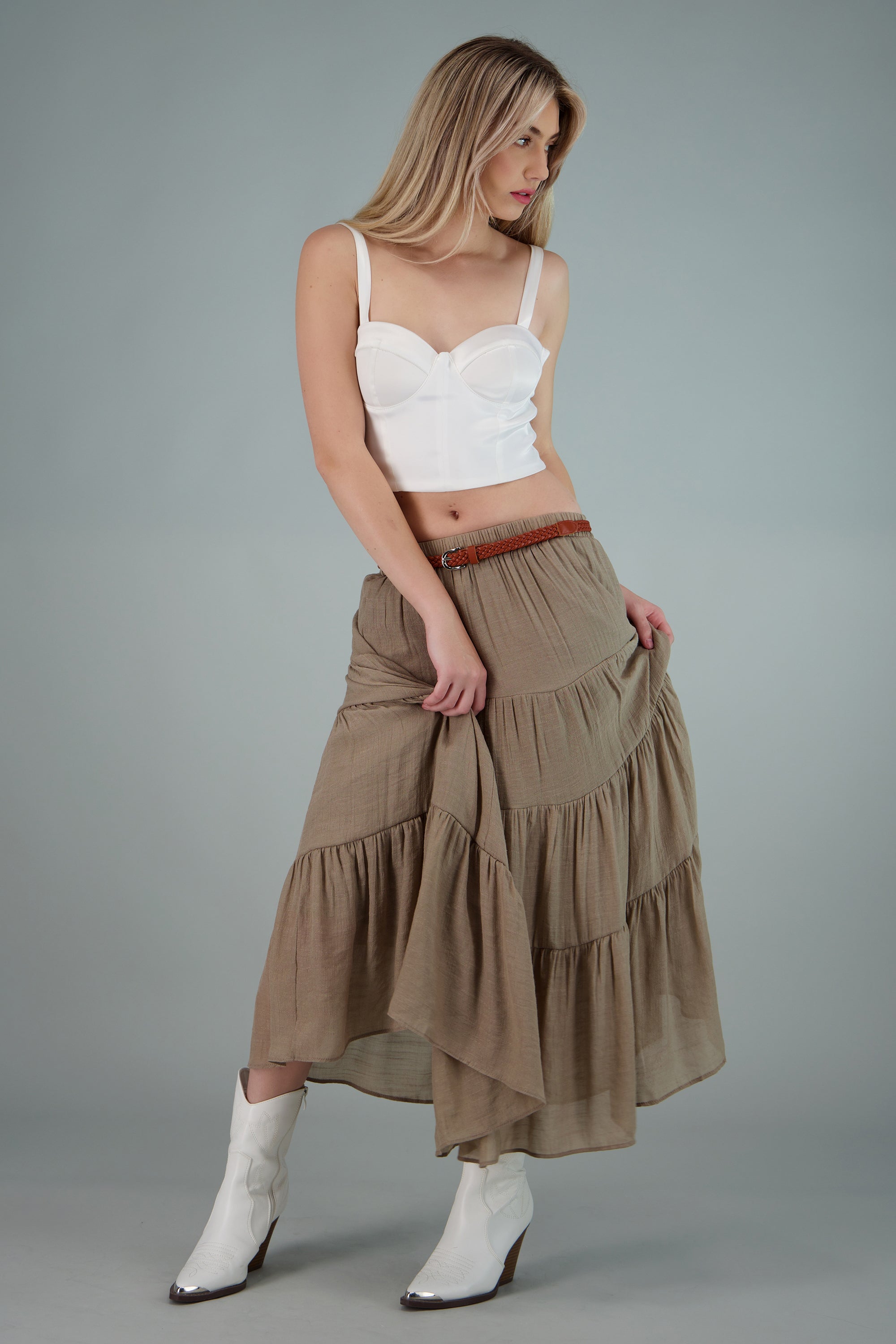 Falda midi con cinturon BEIGE
