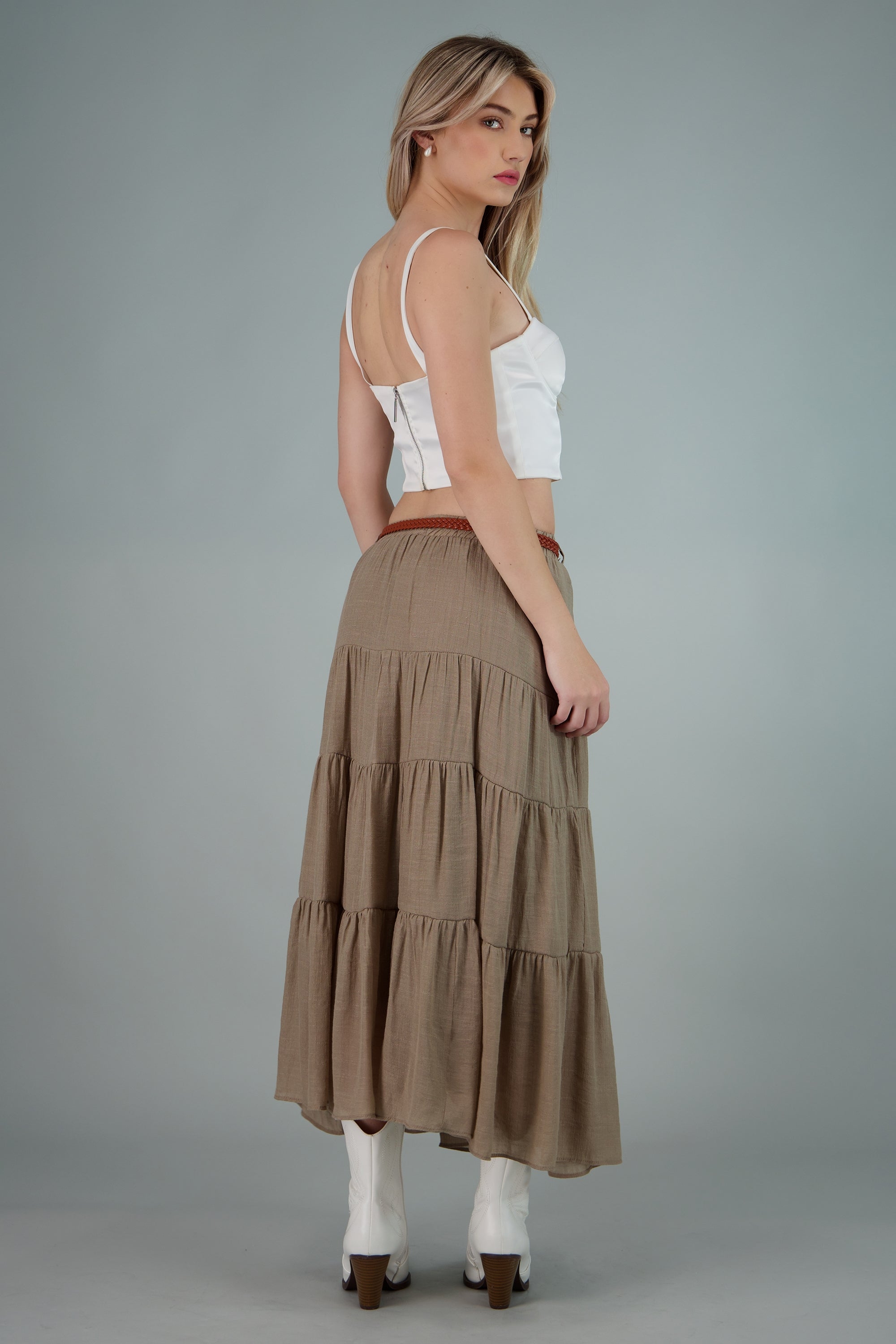 Falda midi con cinturon BEIGE