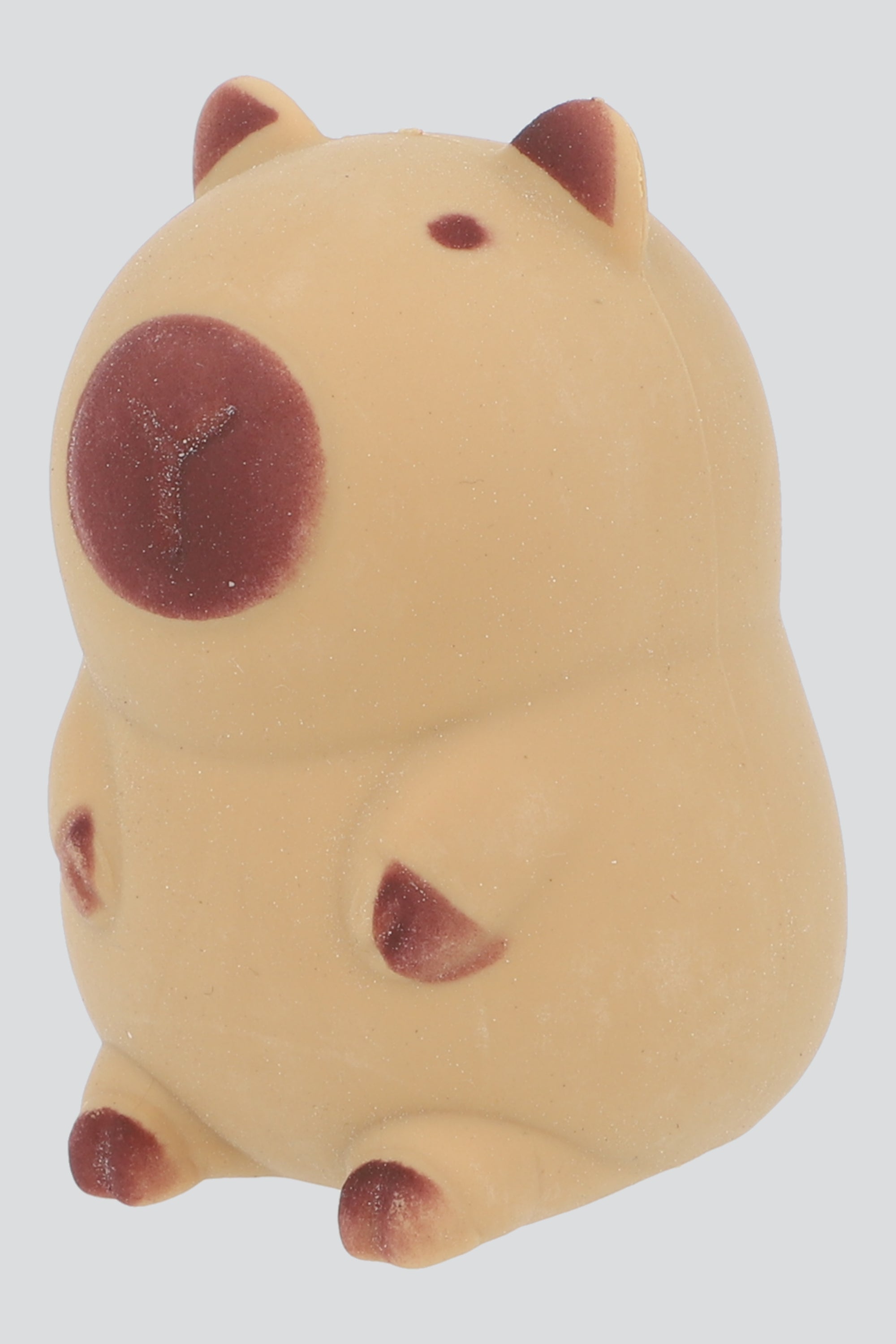 Squishy capibara sentado CAFE