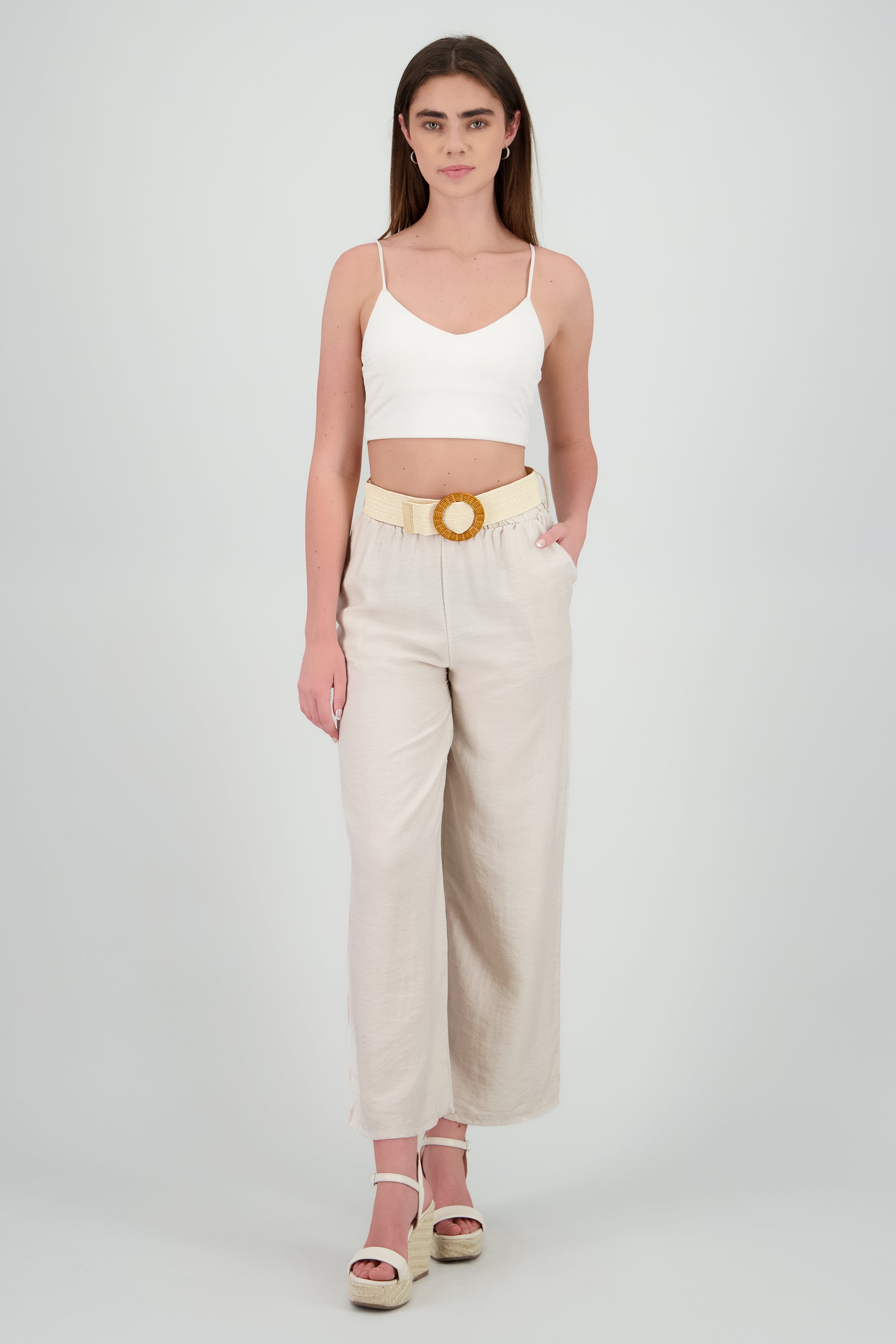 Pantalon liso con cinturon BEIGE