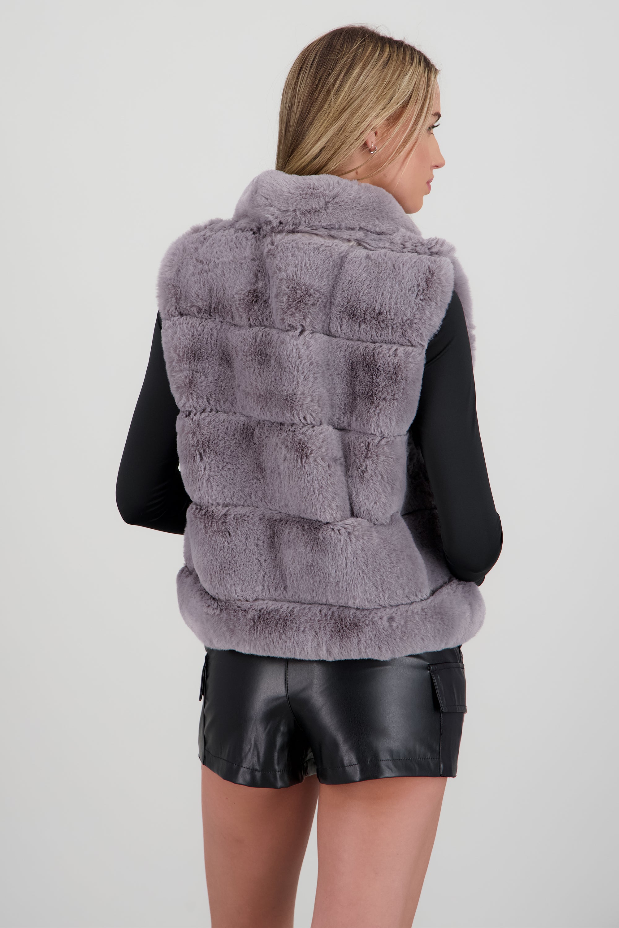 Chaleco efecto pelo GRIS OBSCURO