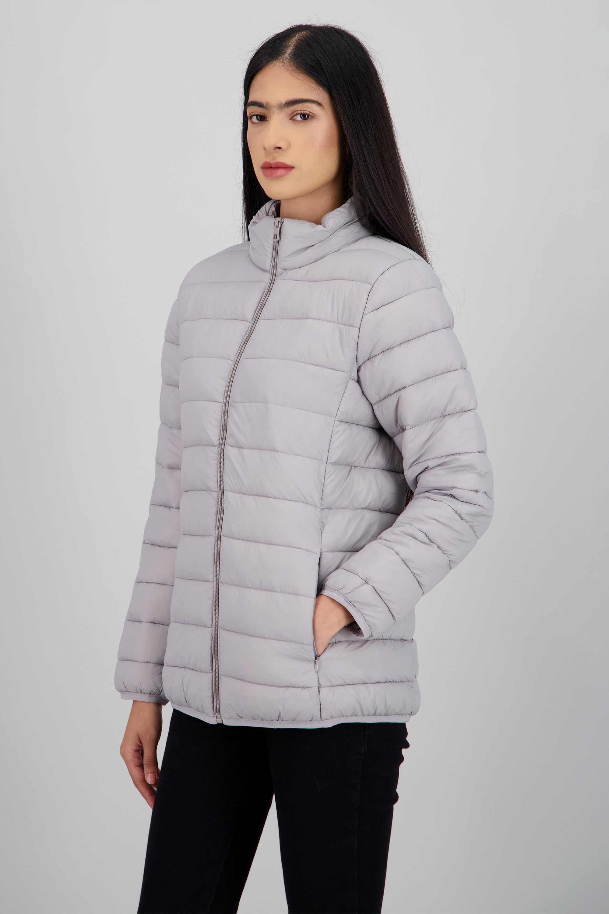 Chamarra capitonada lisa GRIS