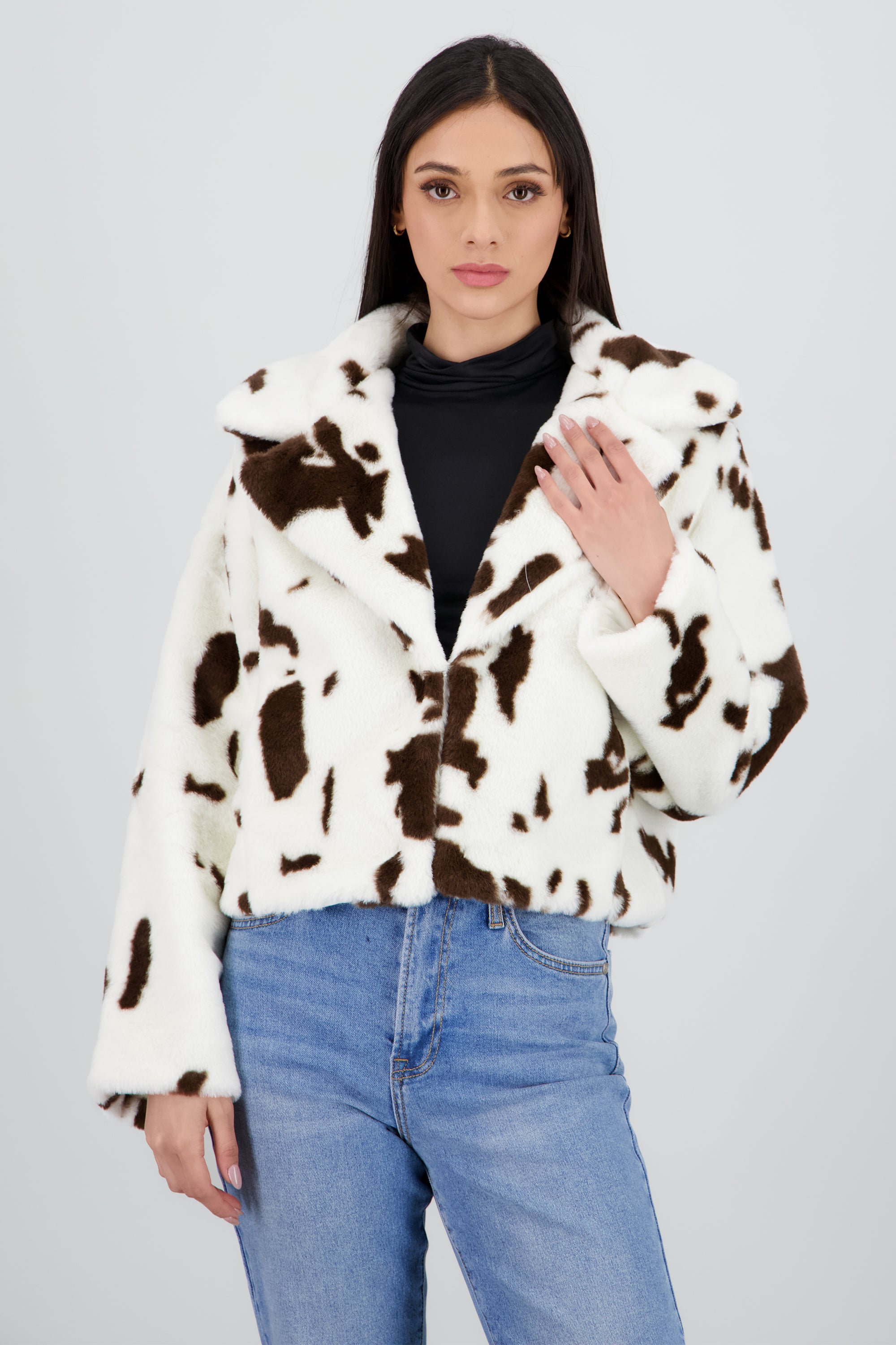 Cazadora efecto pelo vaca CAFE COMBO