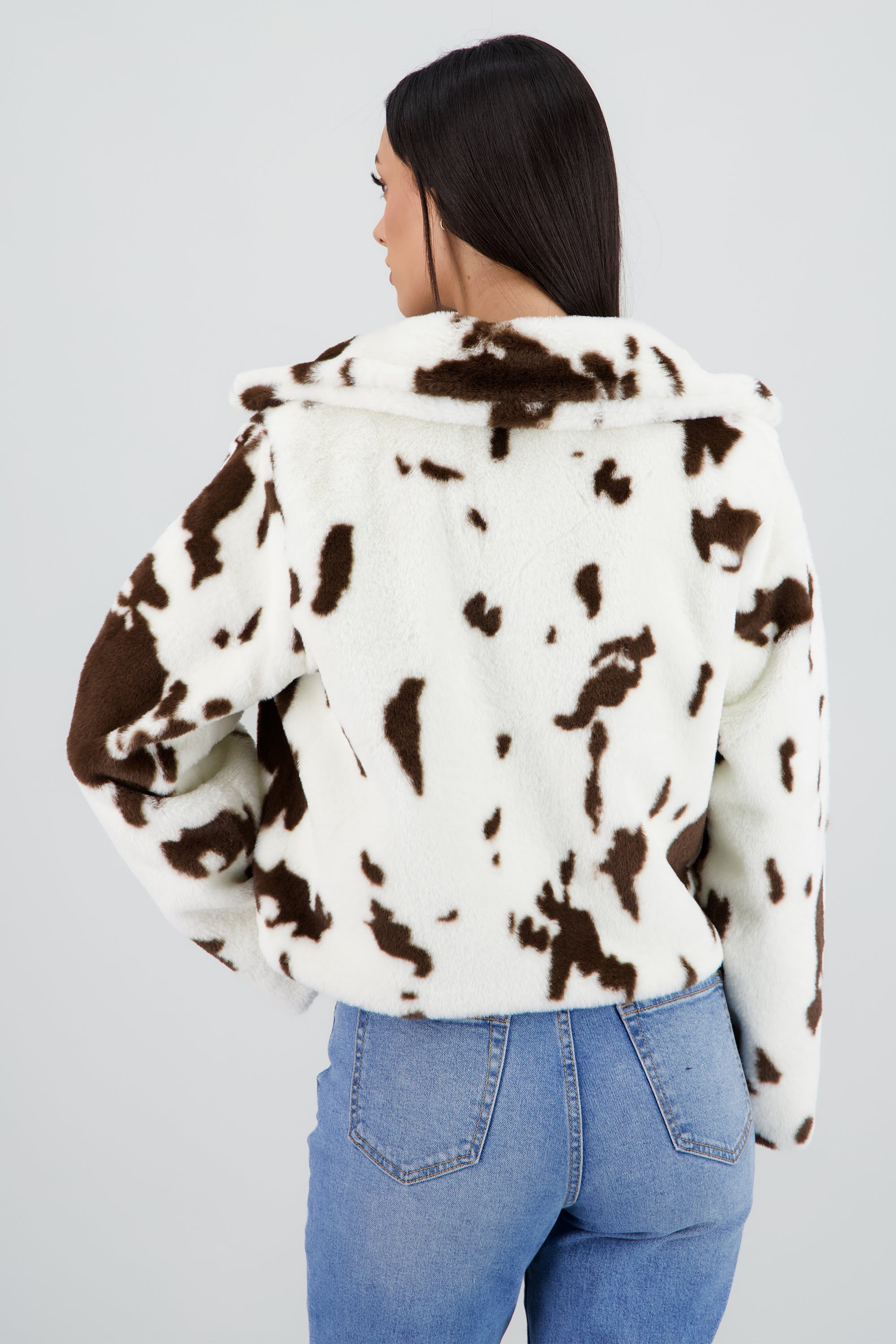 Cazadora efecto pelo vaca CAFE COMBO