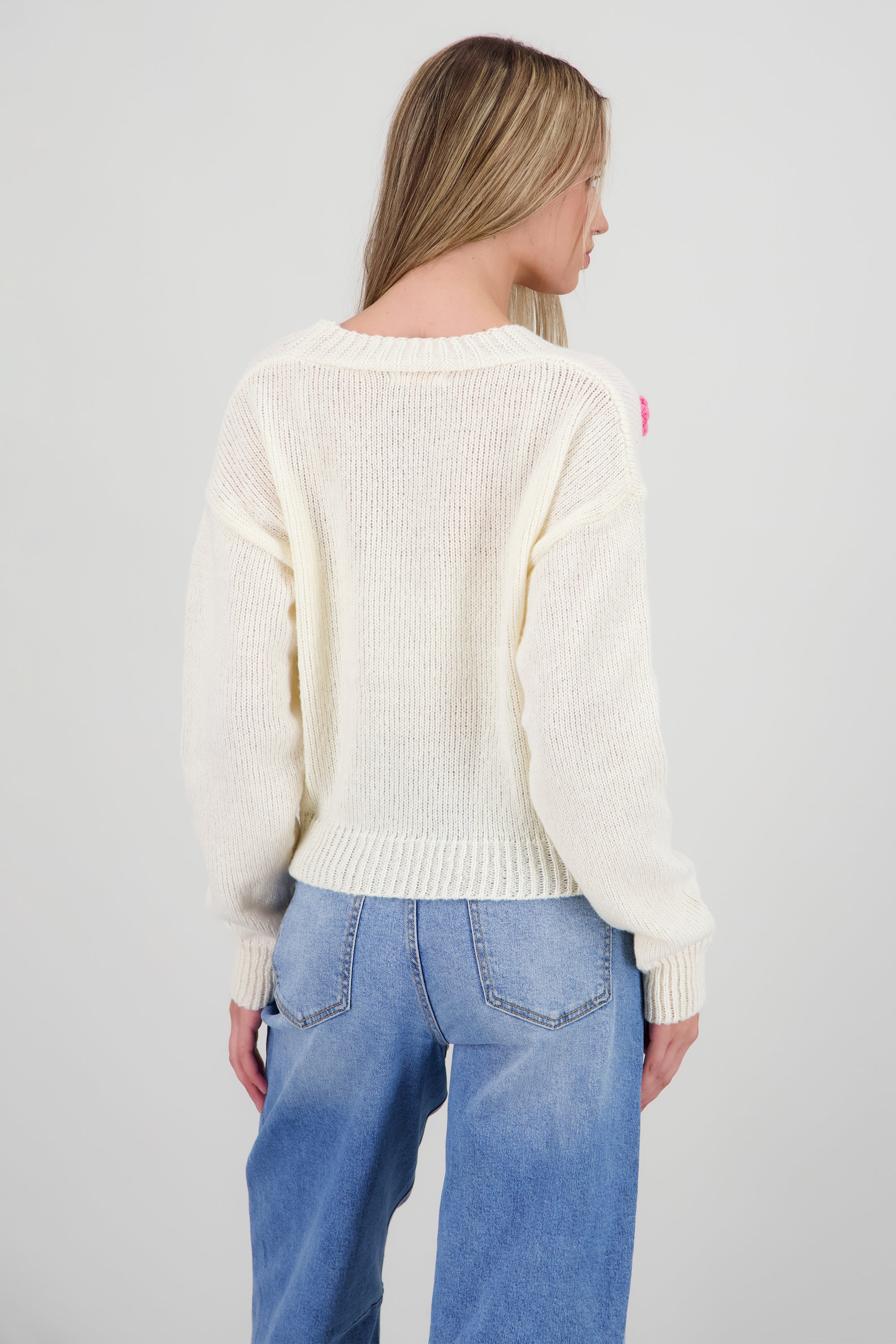 Cardigan flores 3d HUESO