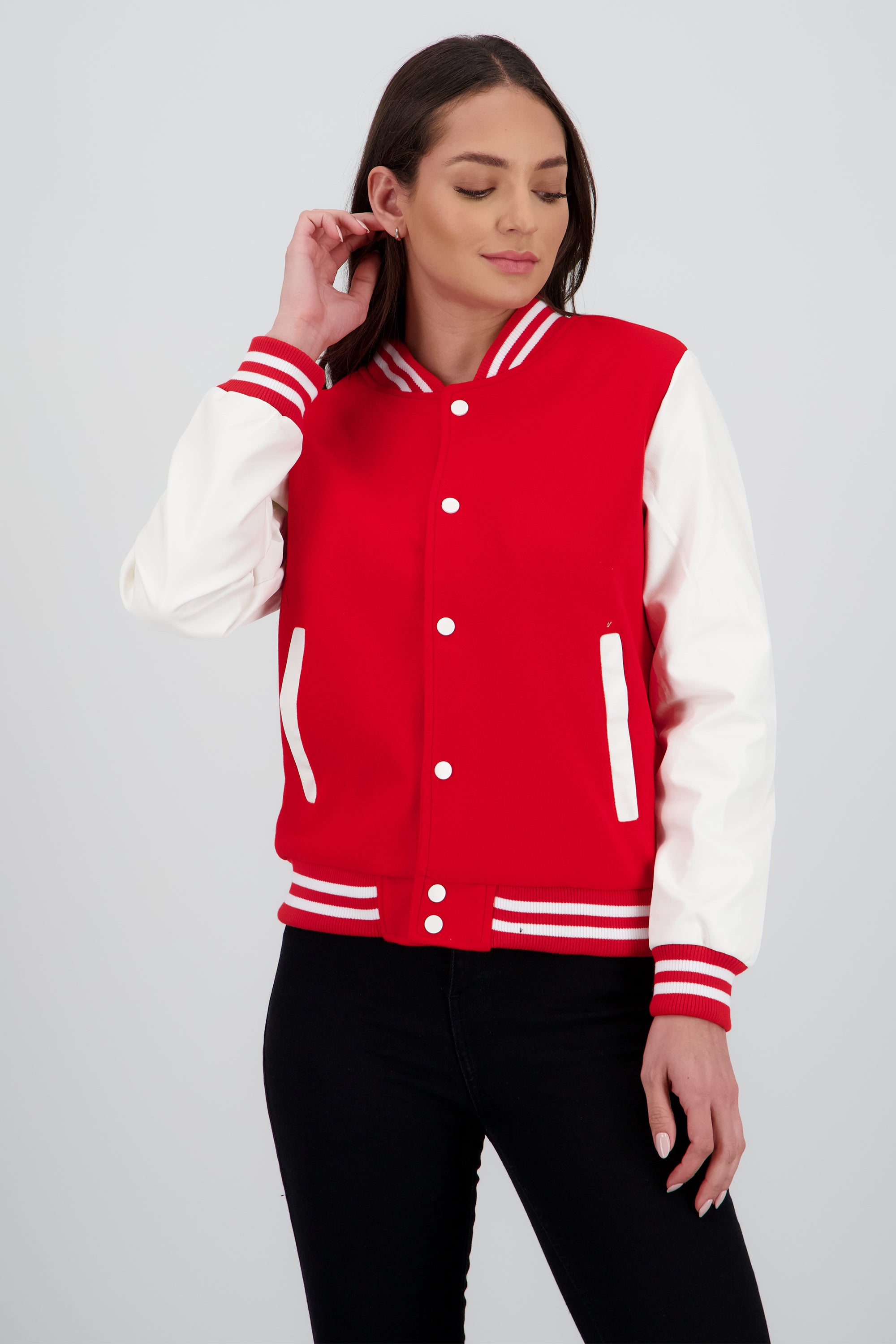 Chamarra bomber mangas efecto piel ROJO COMBO
