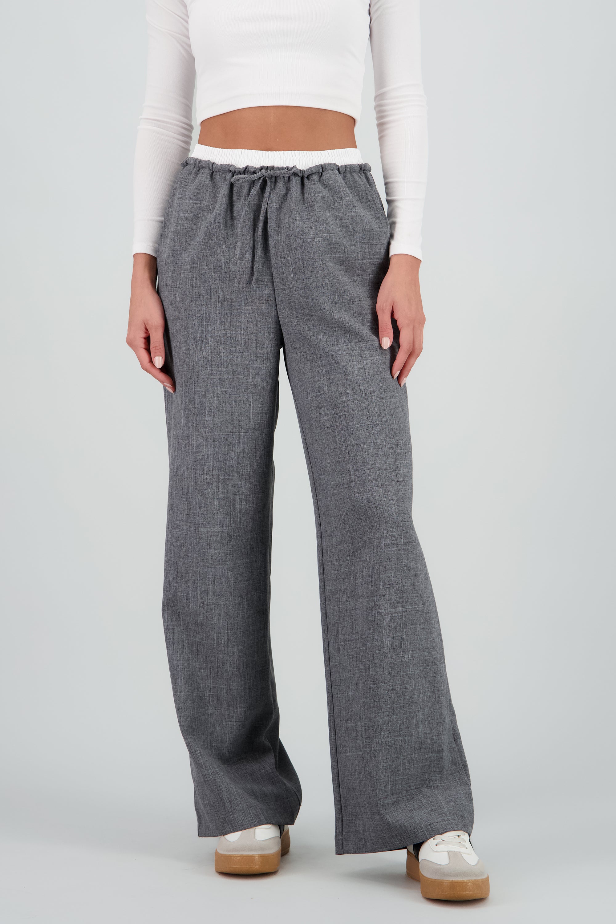 GRAY