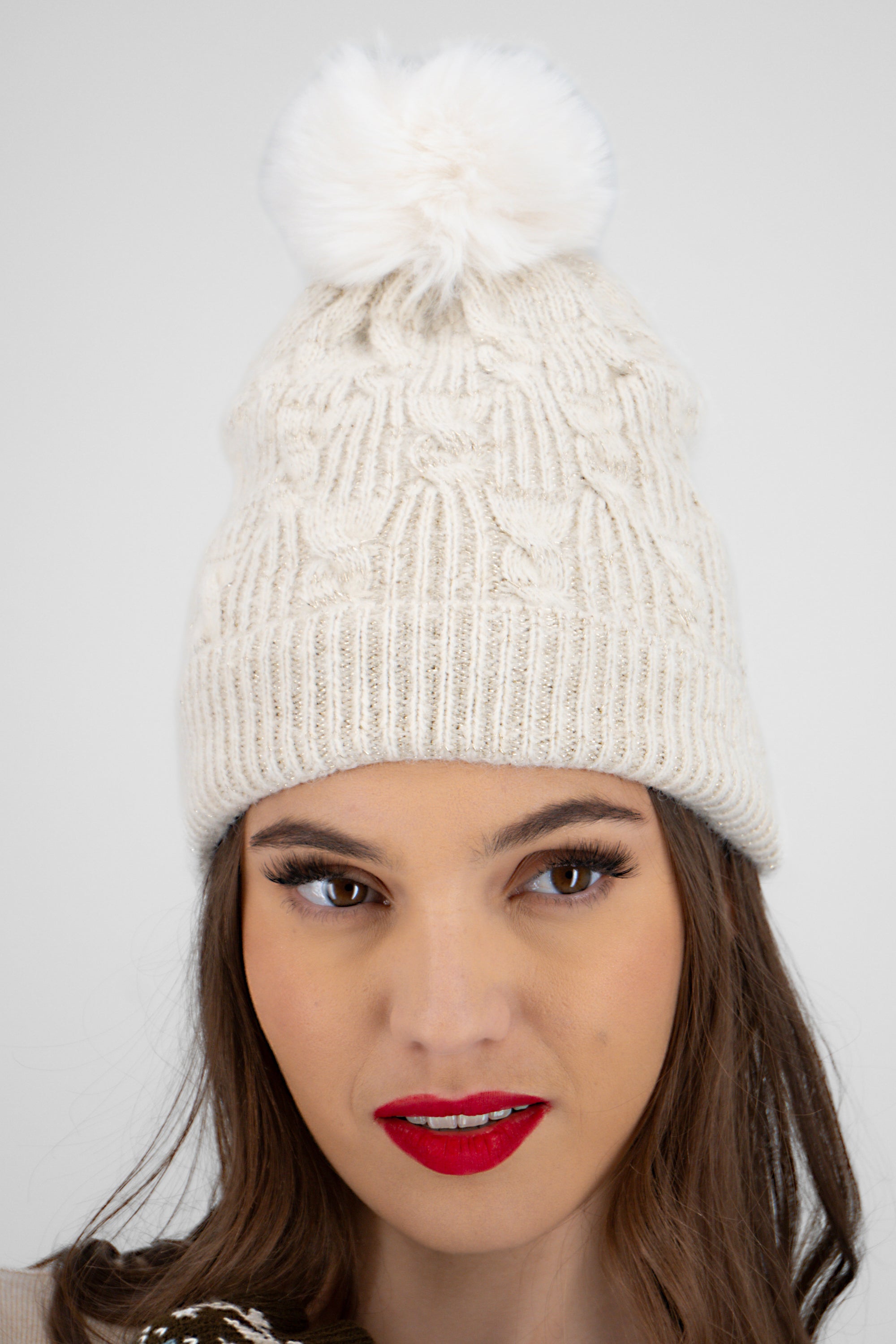 Beanie trenza zigzag HUESO