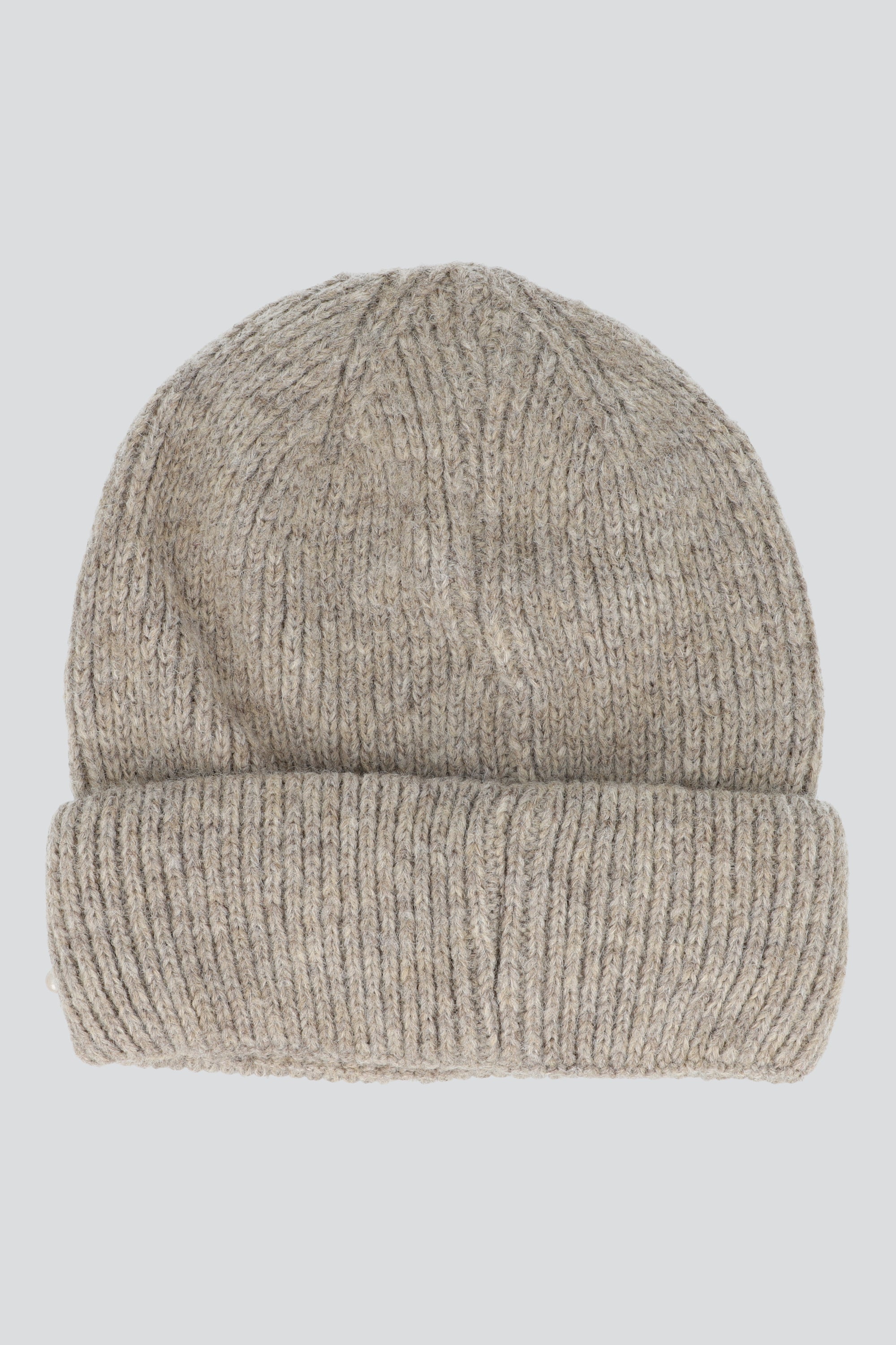 Beanie aplicacion metalica CAFE