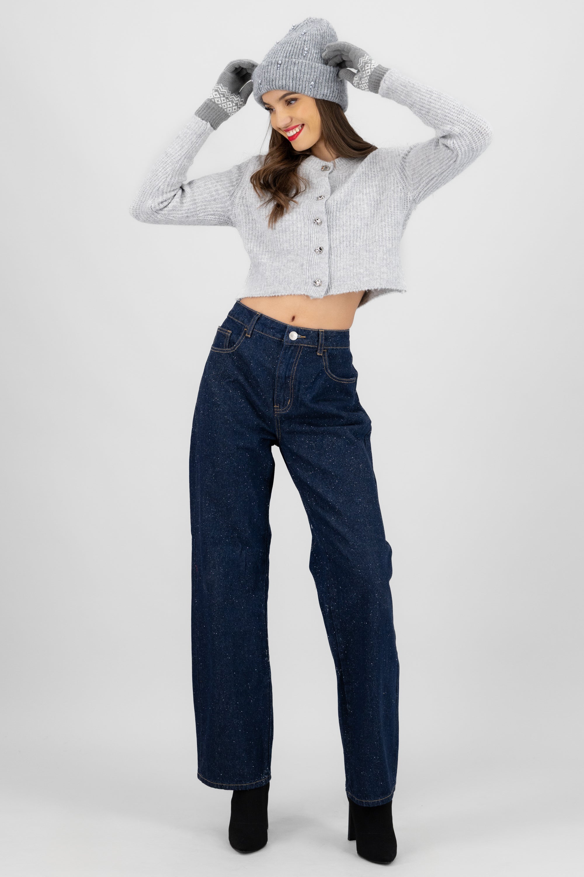 Beanie aplicacion metalica GRIS