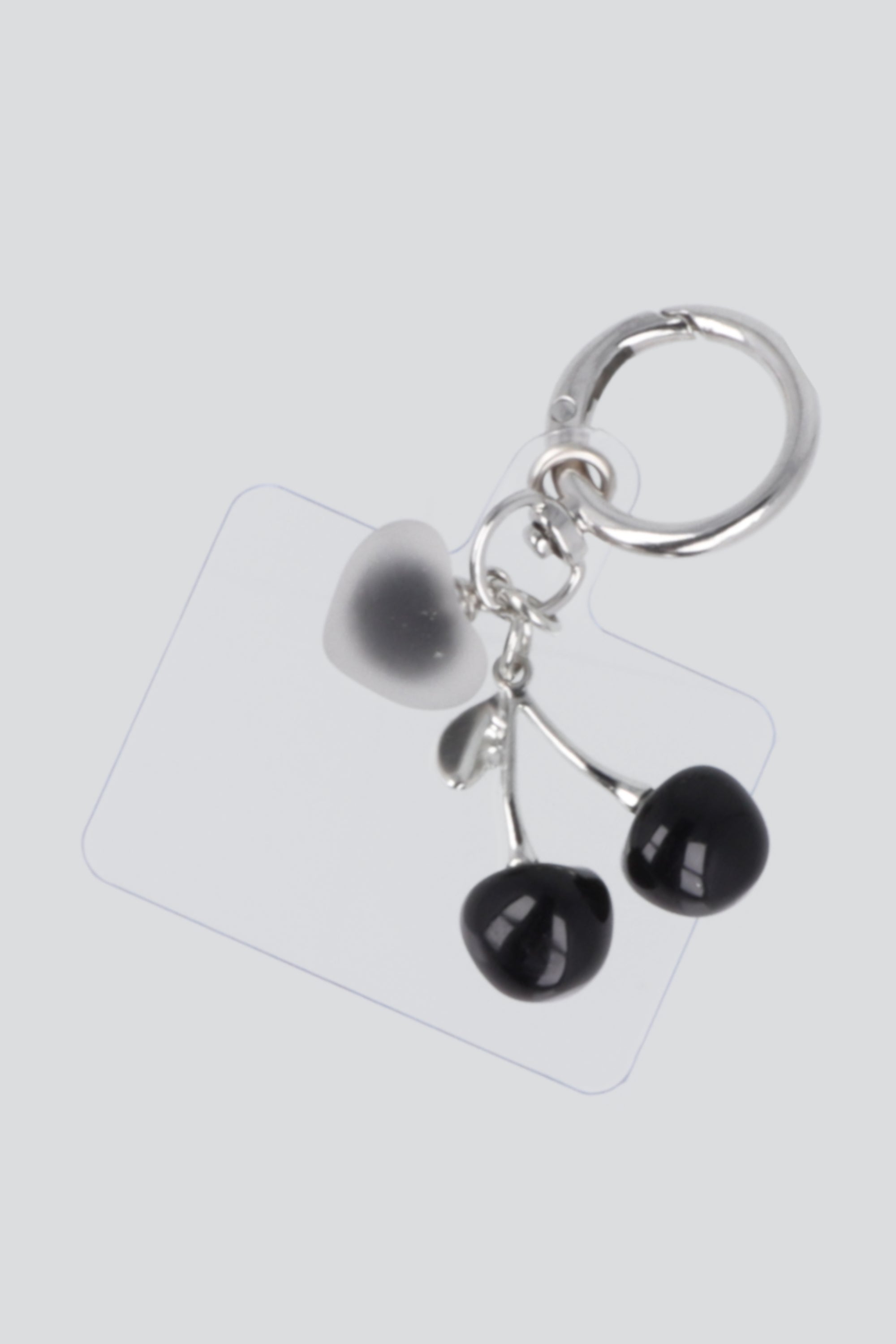 Charm cel corazon cerezas NEGRO