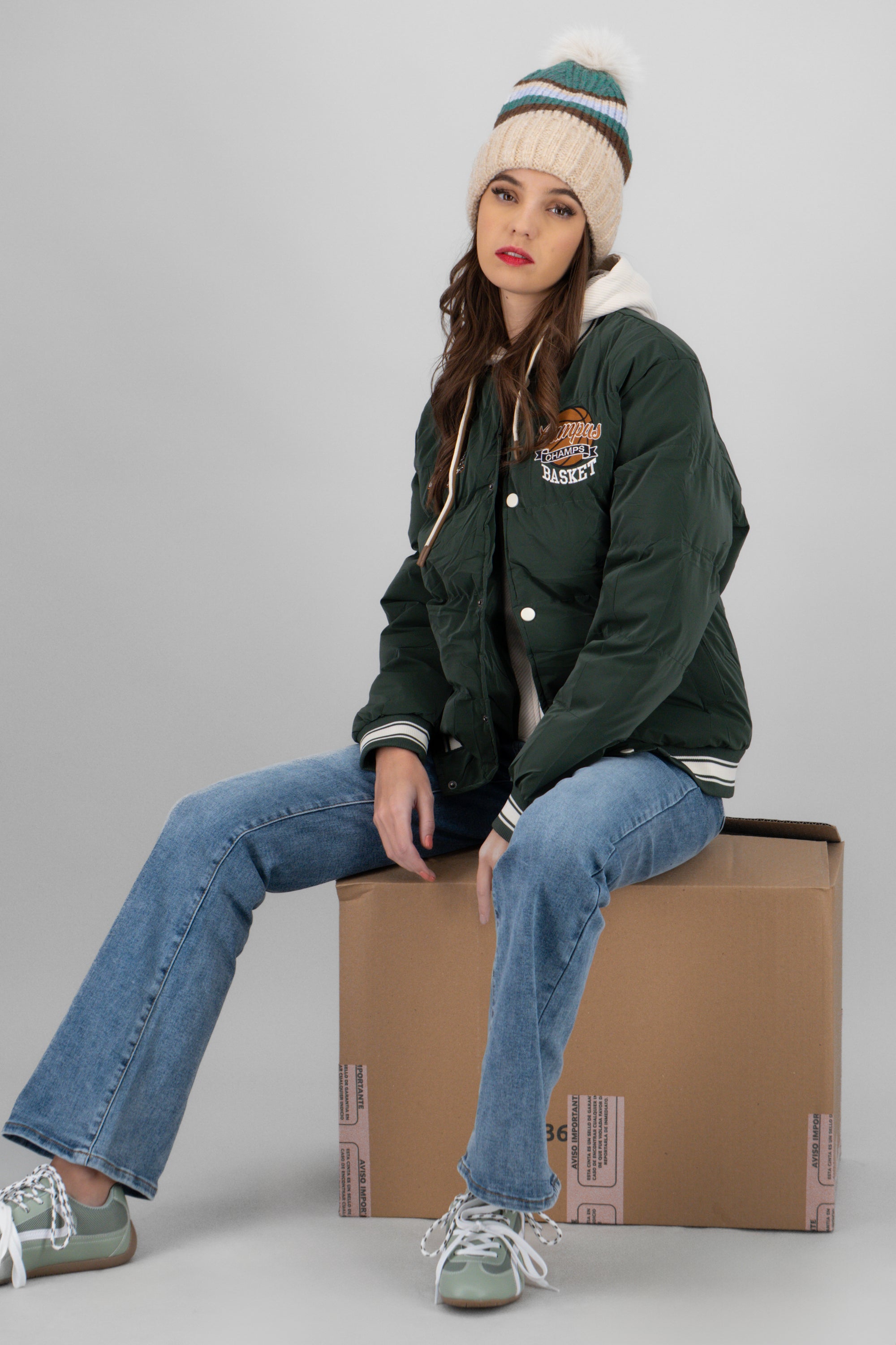 Beanie rayas fluffy BEIGE