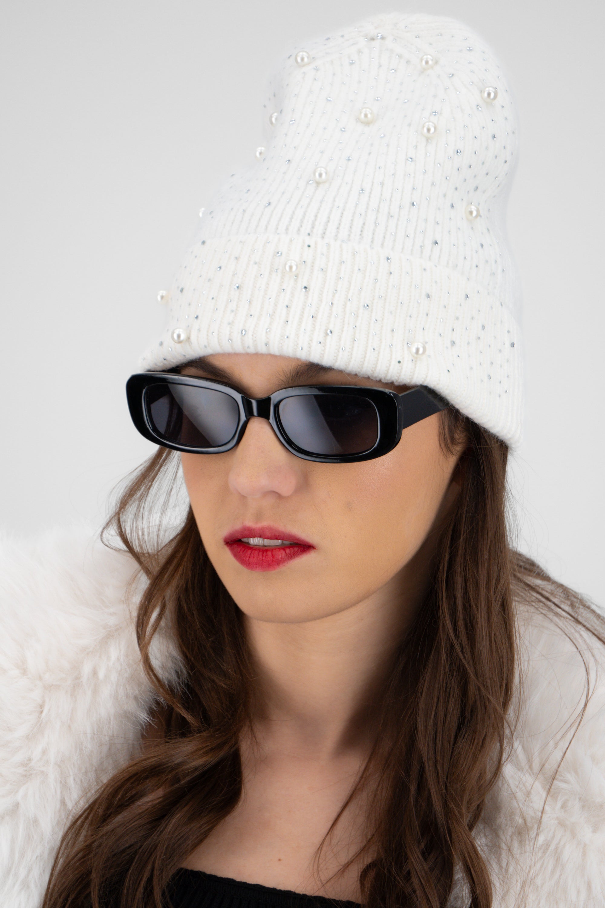 Beanie perlas brillos BLANCO