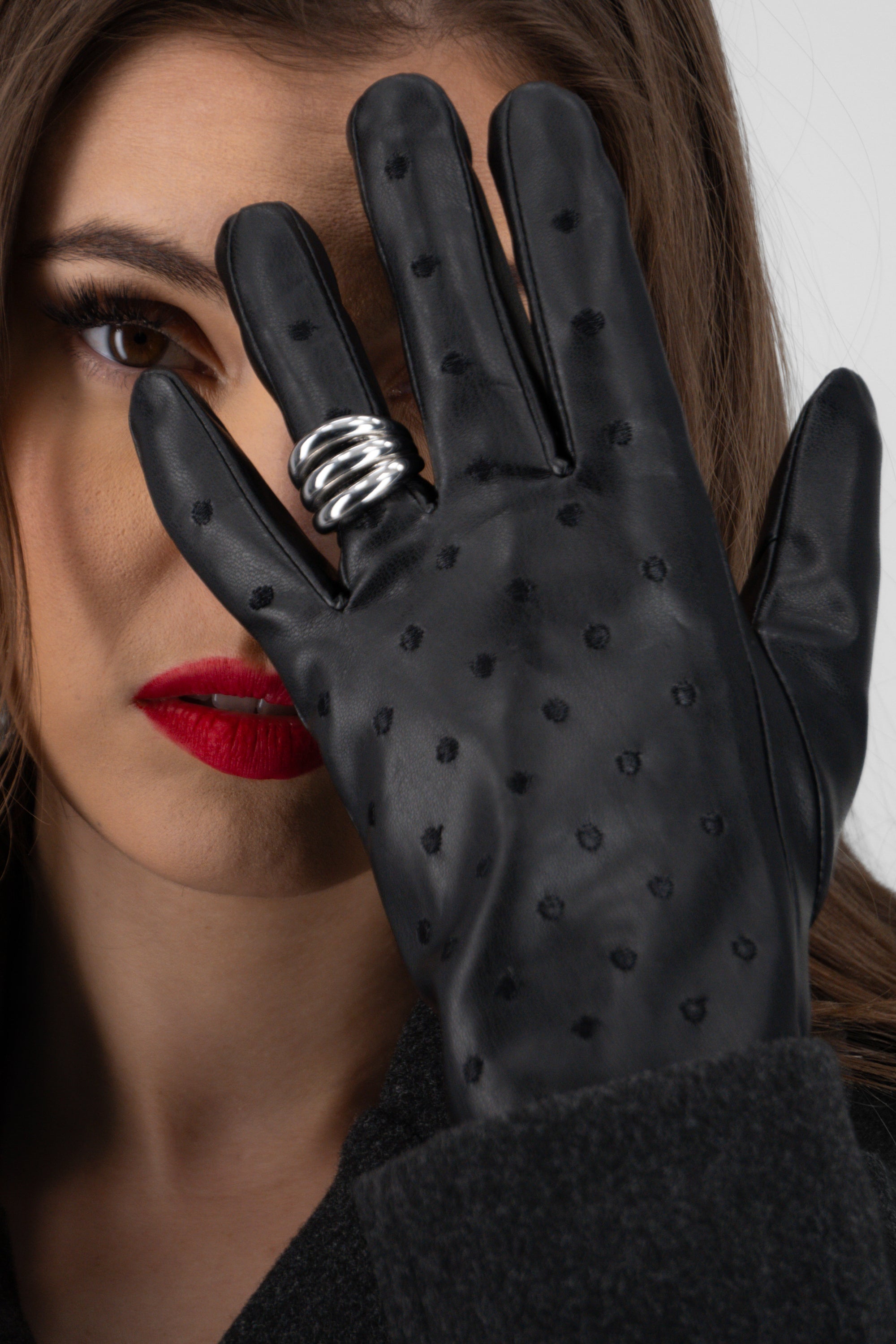 Guantes pu polkas NEGRO