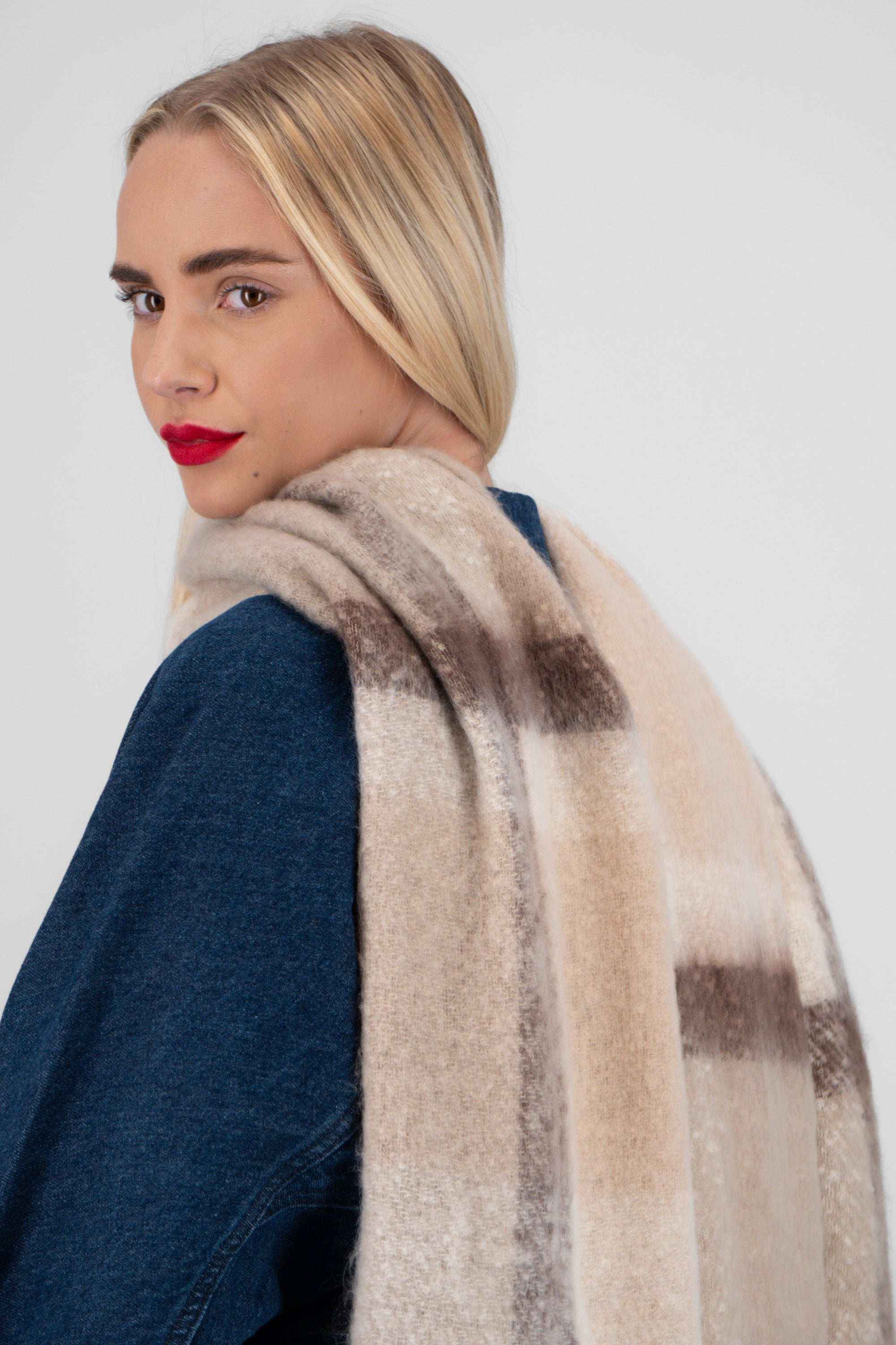 Bufanda cuadros terreos CAFE