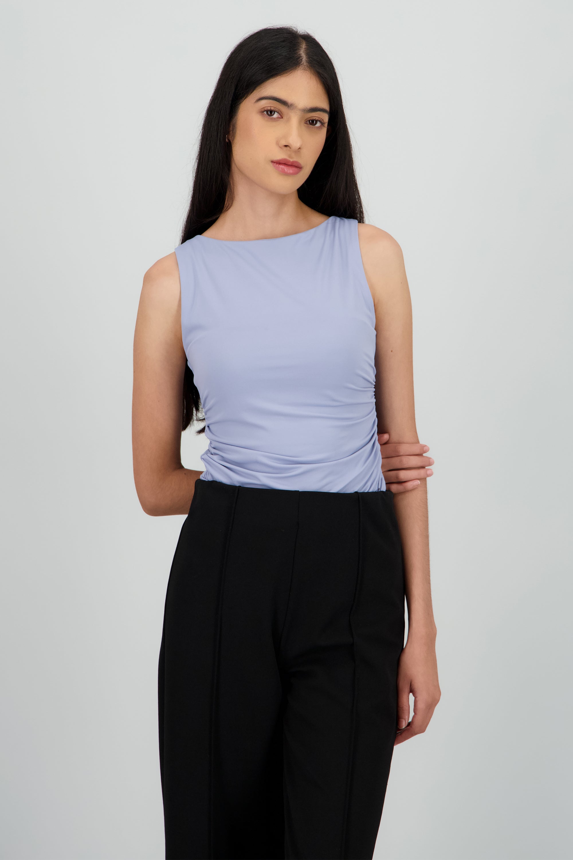 Top sin mangas tacto suave AZUL PASTEL