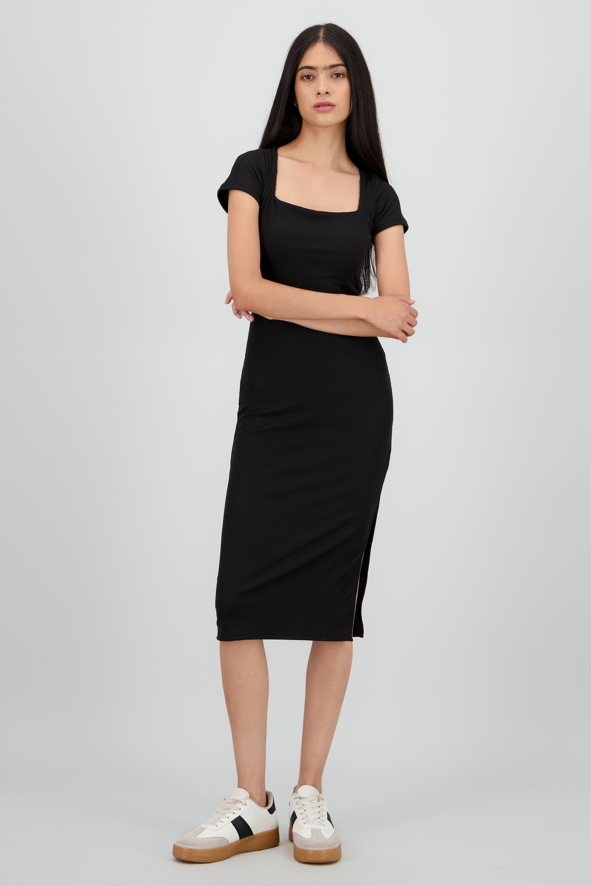 Vestido maxi escote cuadrado NEGRO