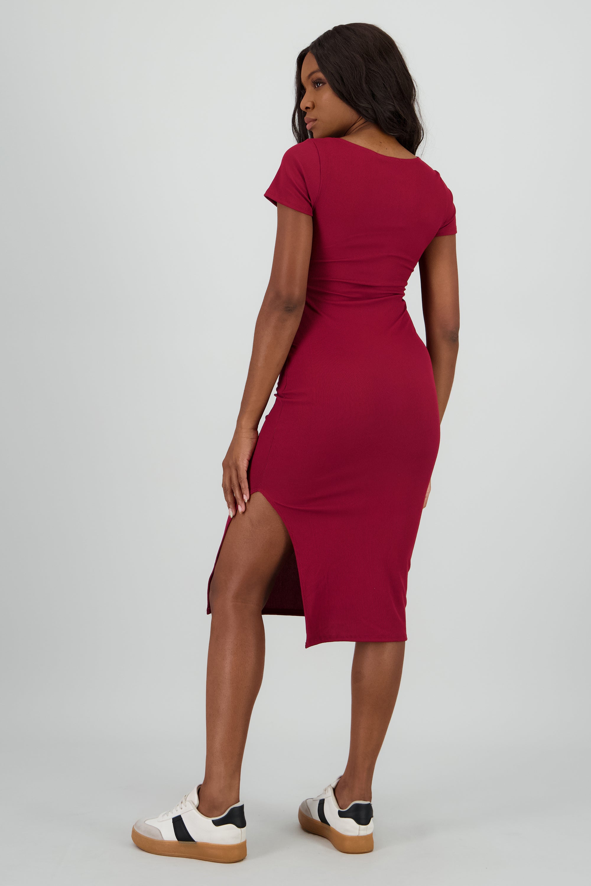 Vestido maxi escote cuadrado VINO