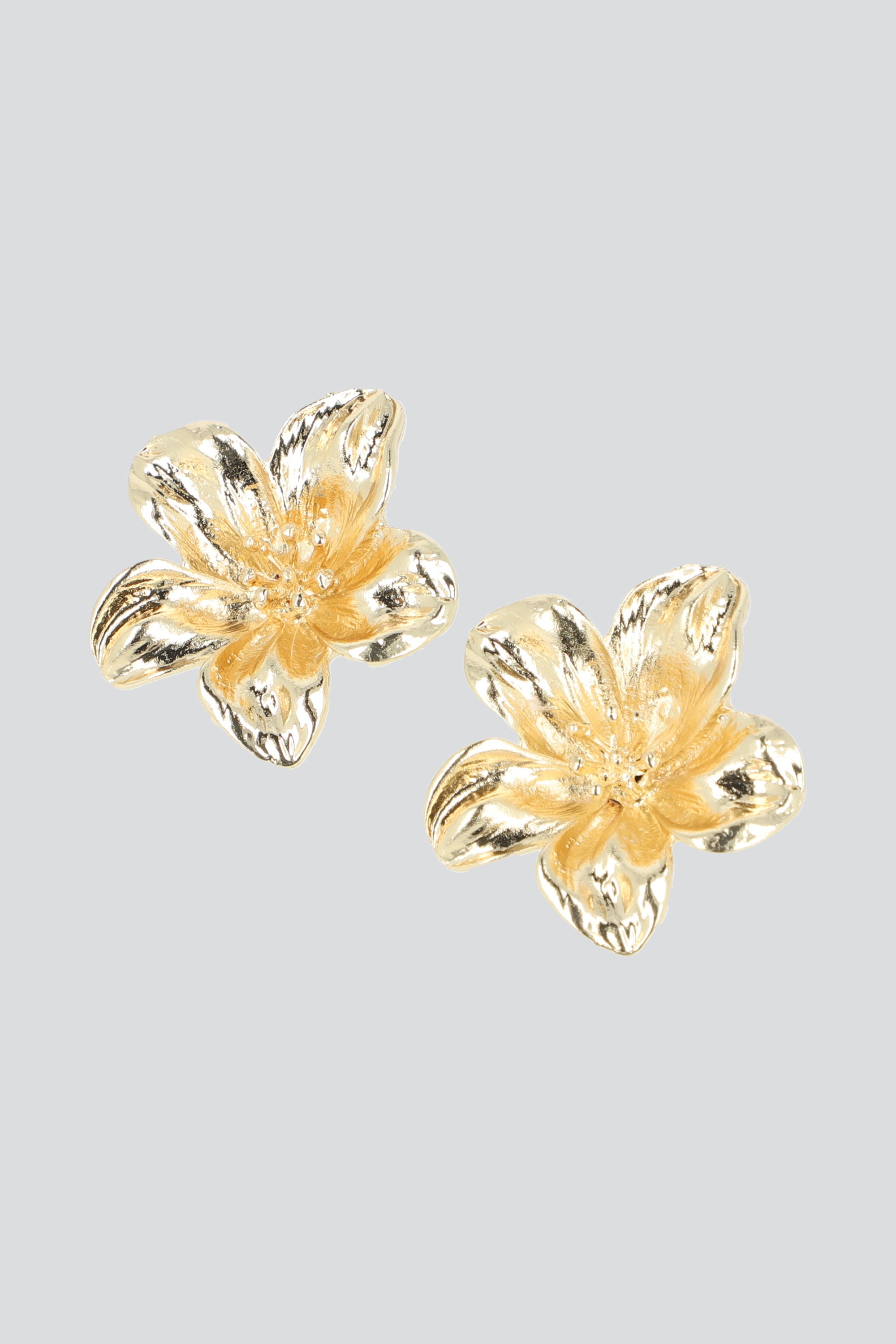Aretes flor metalicas ORO