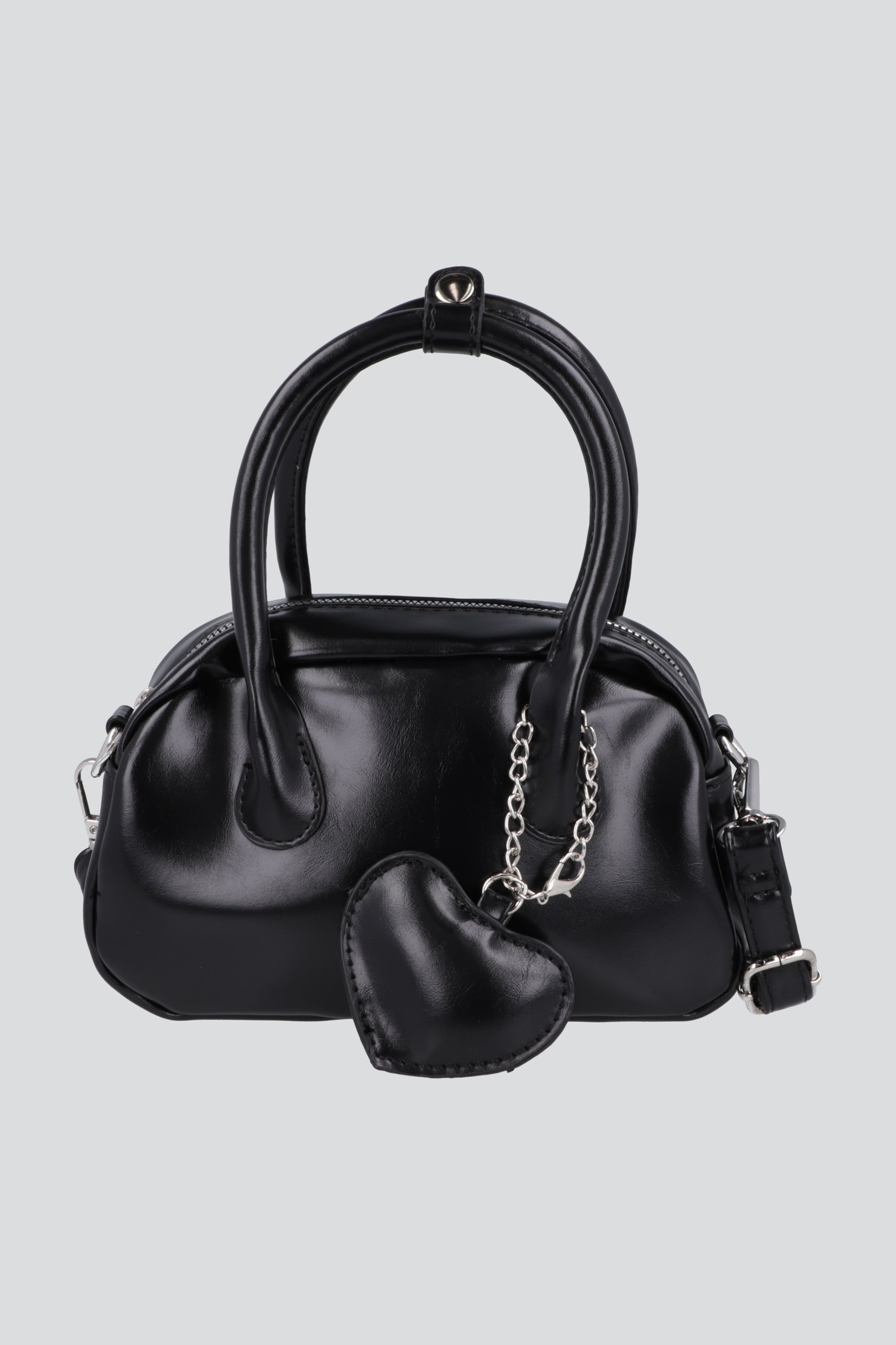 Mini bolsa charm corazon NEGRO