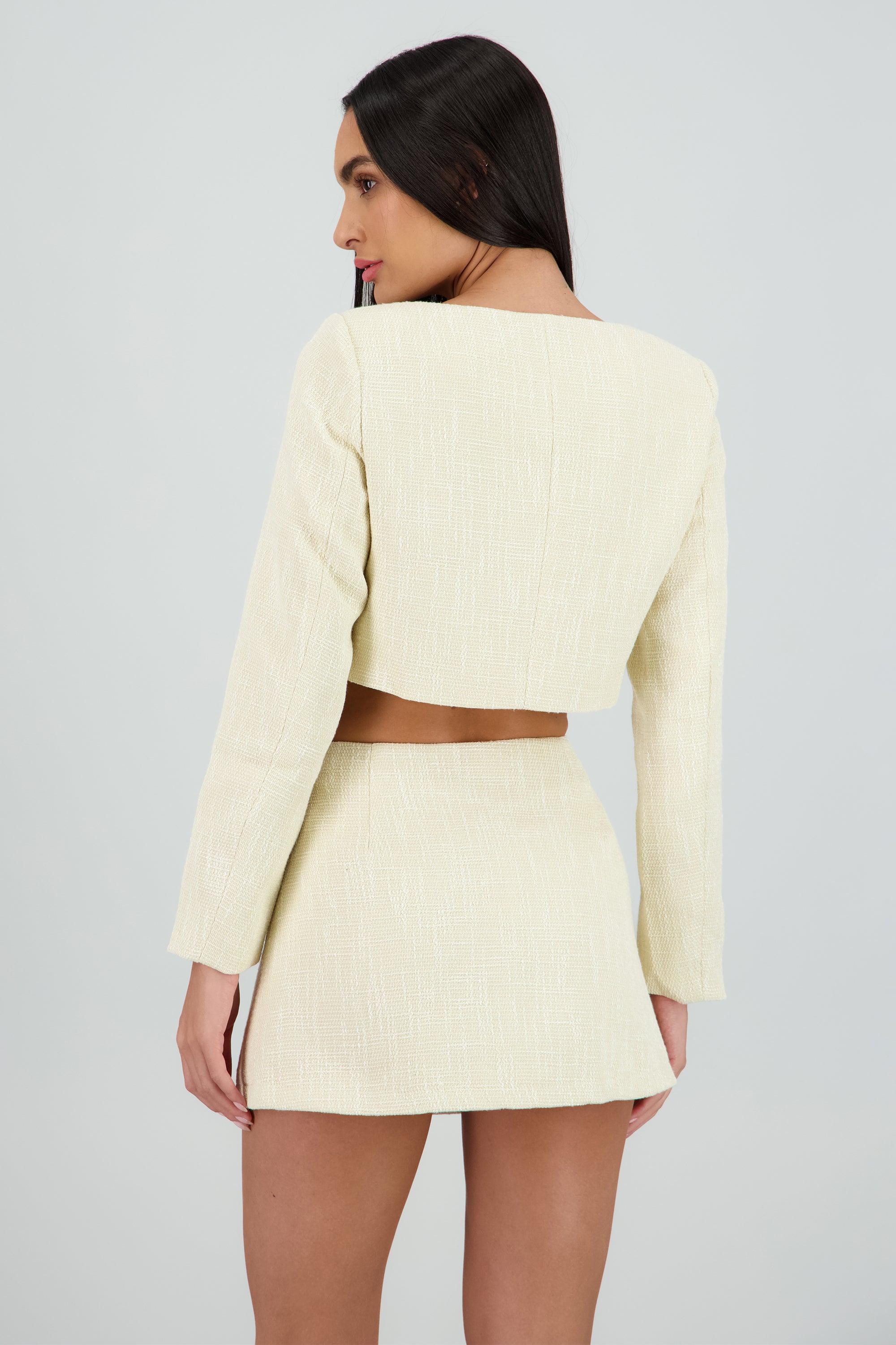Top tweed escote cuadrado detalle botones CREMA