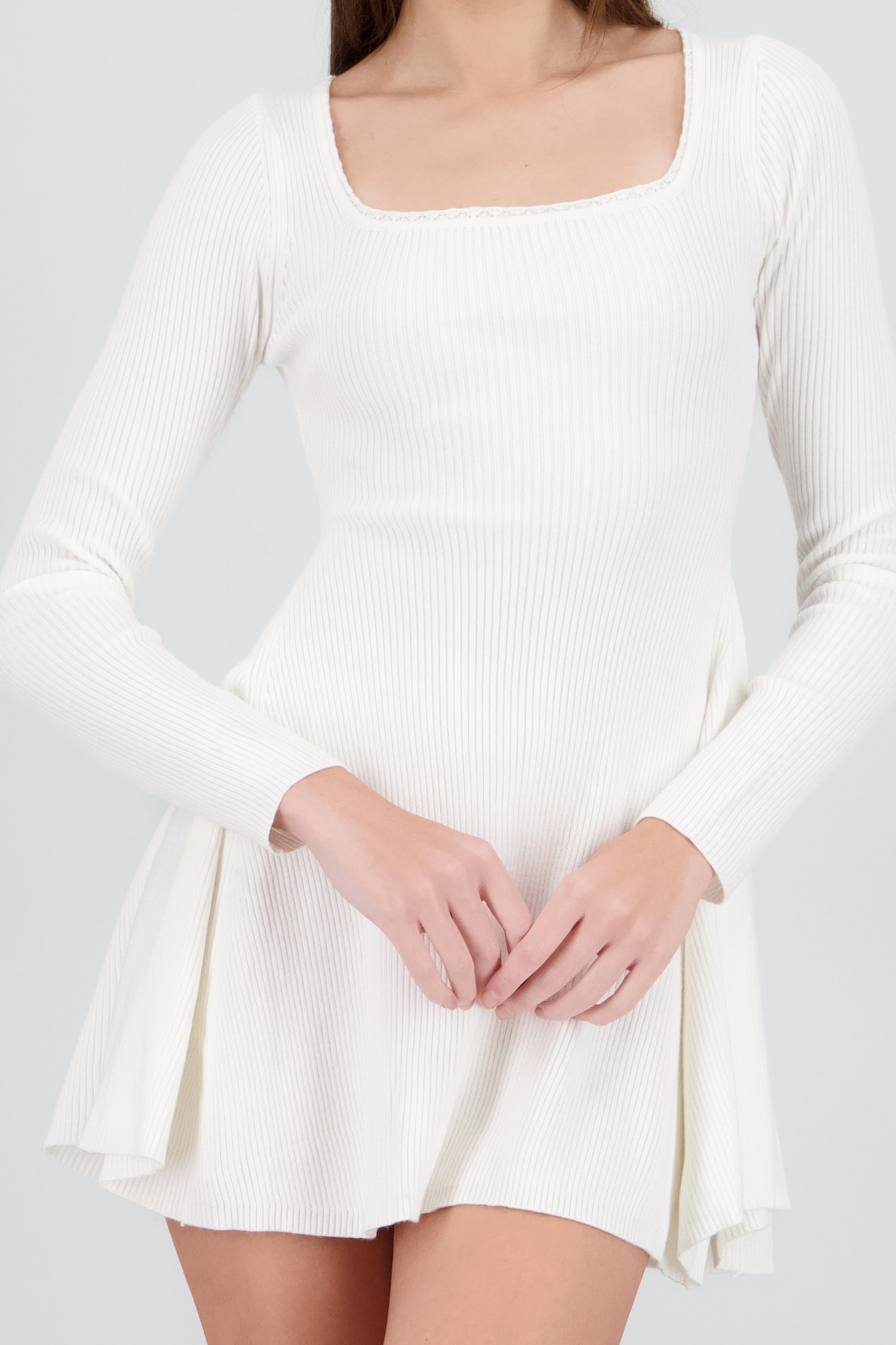 Vestido mini manga larga tejido BLANCO