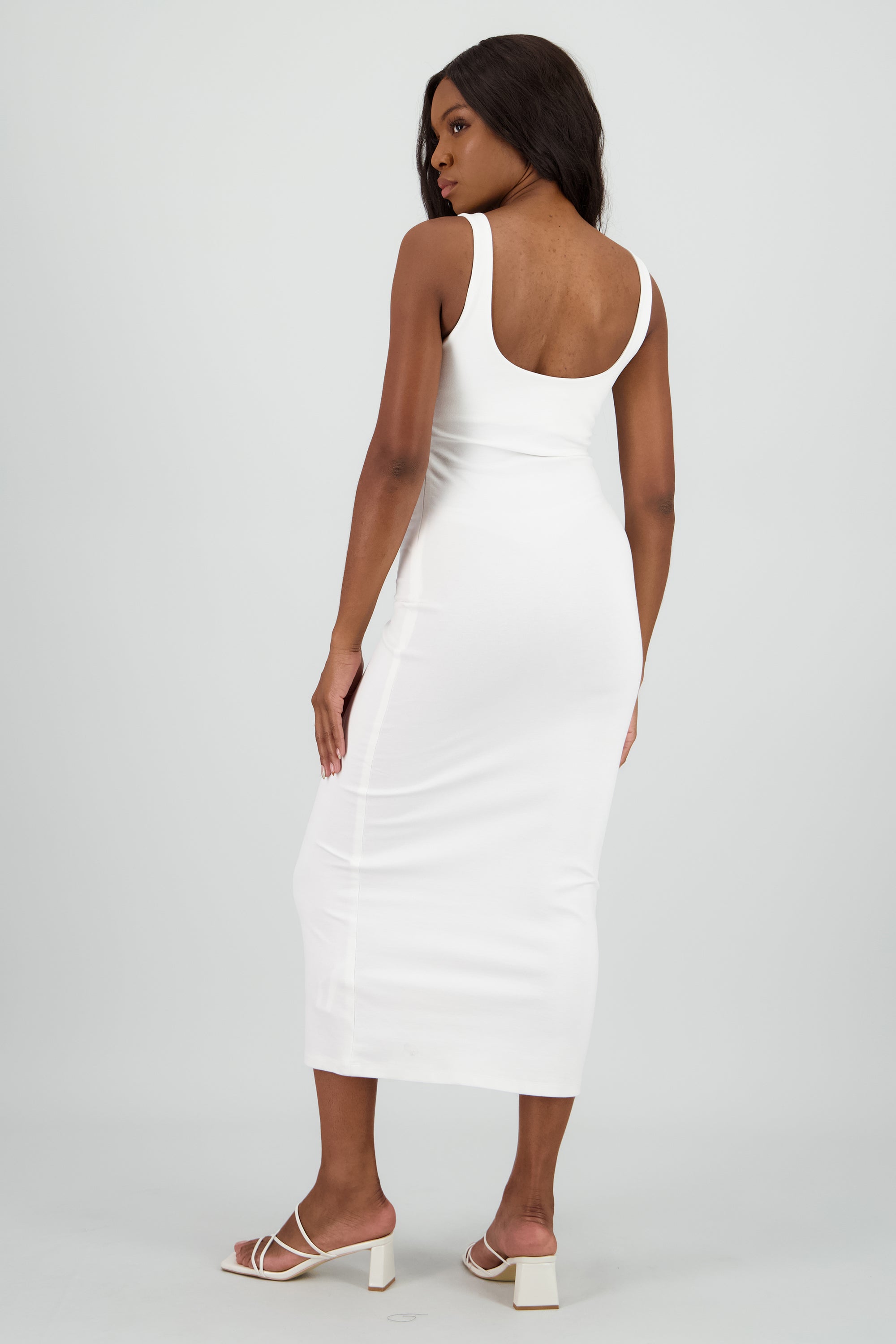 Vestido maxi entallado escote cuadrado BLANCO