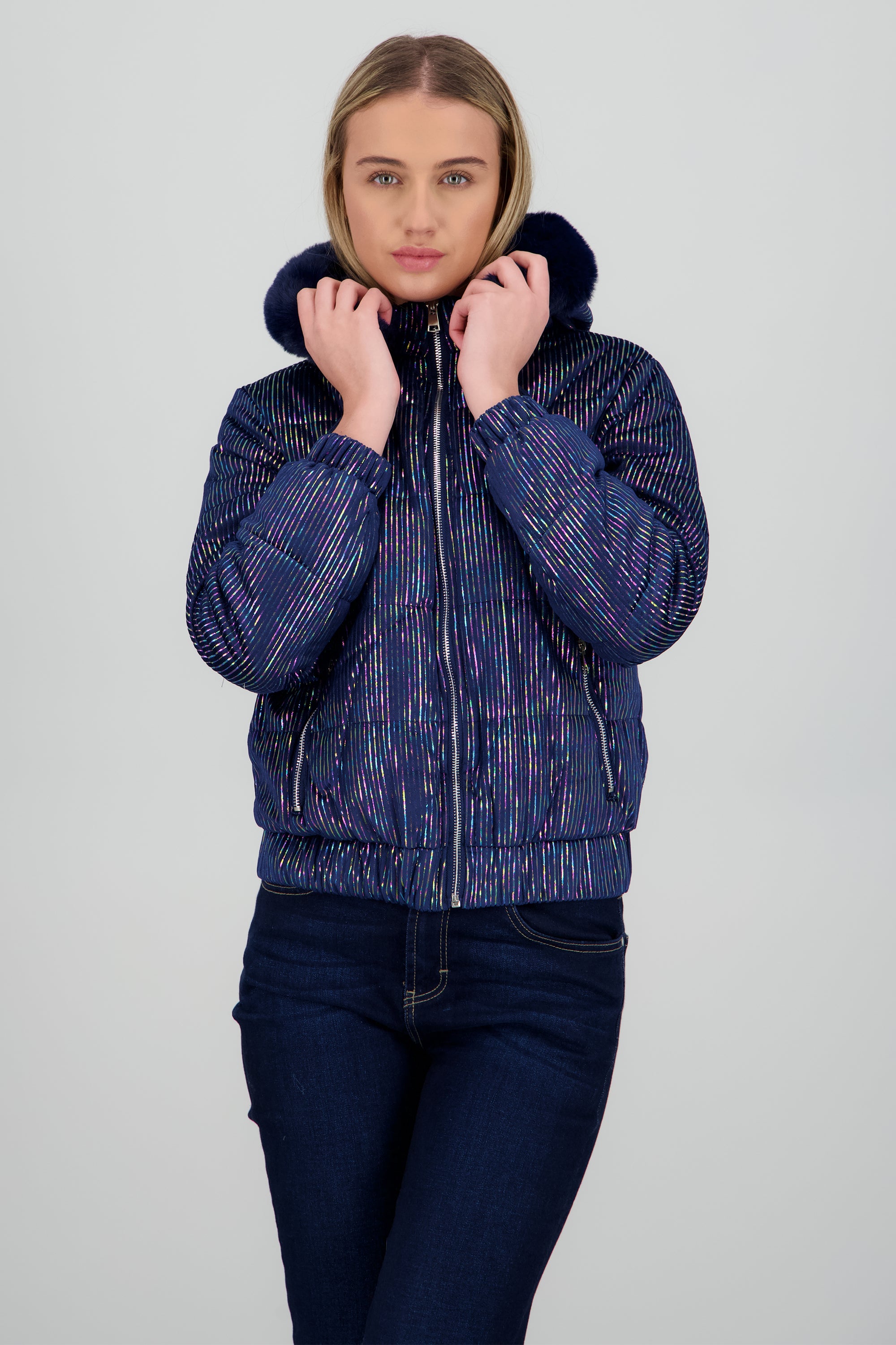 Chamarra puffer gorro con peluche AZUL