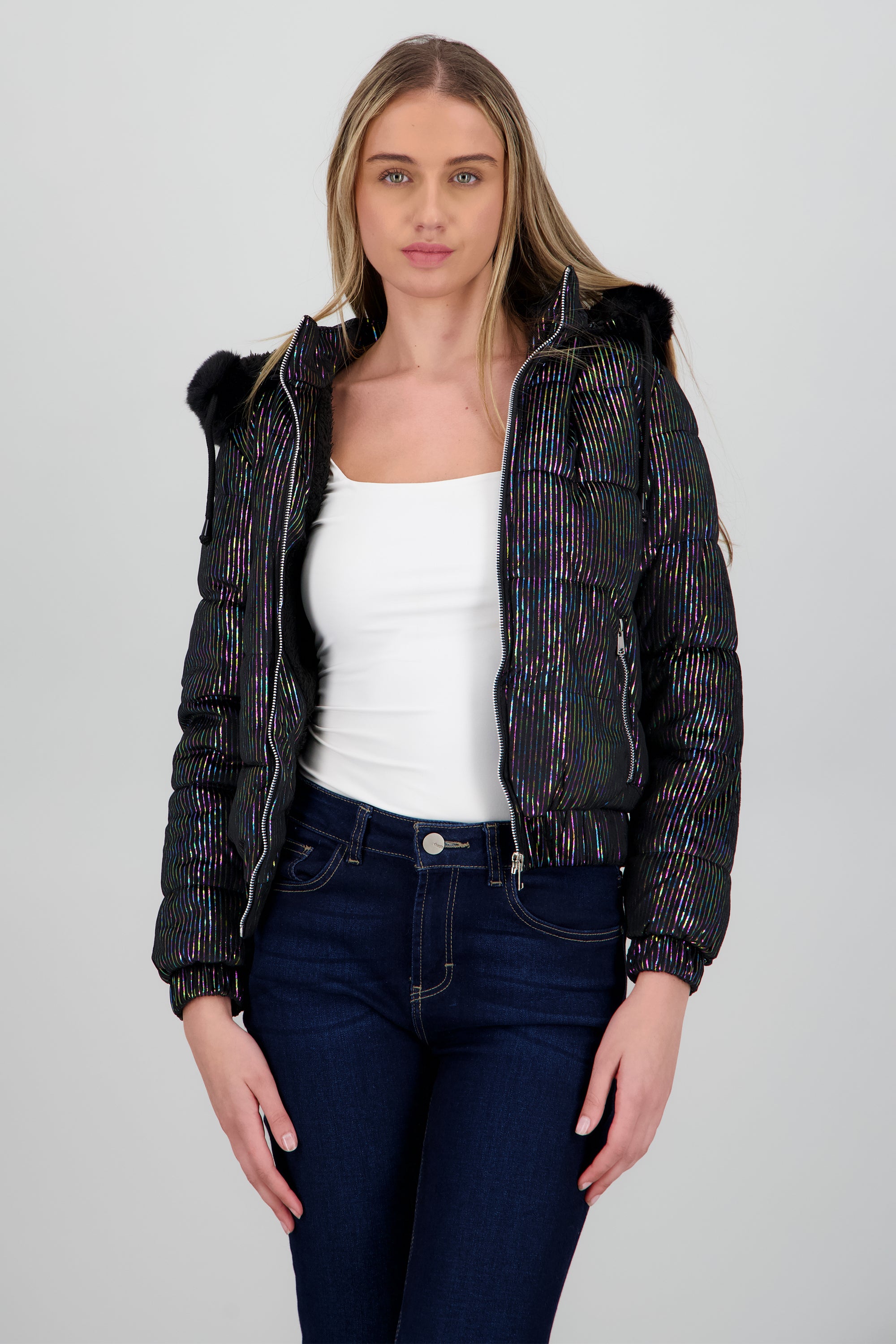 Chamarra puffer gorro con peluche NEGRO